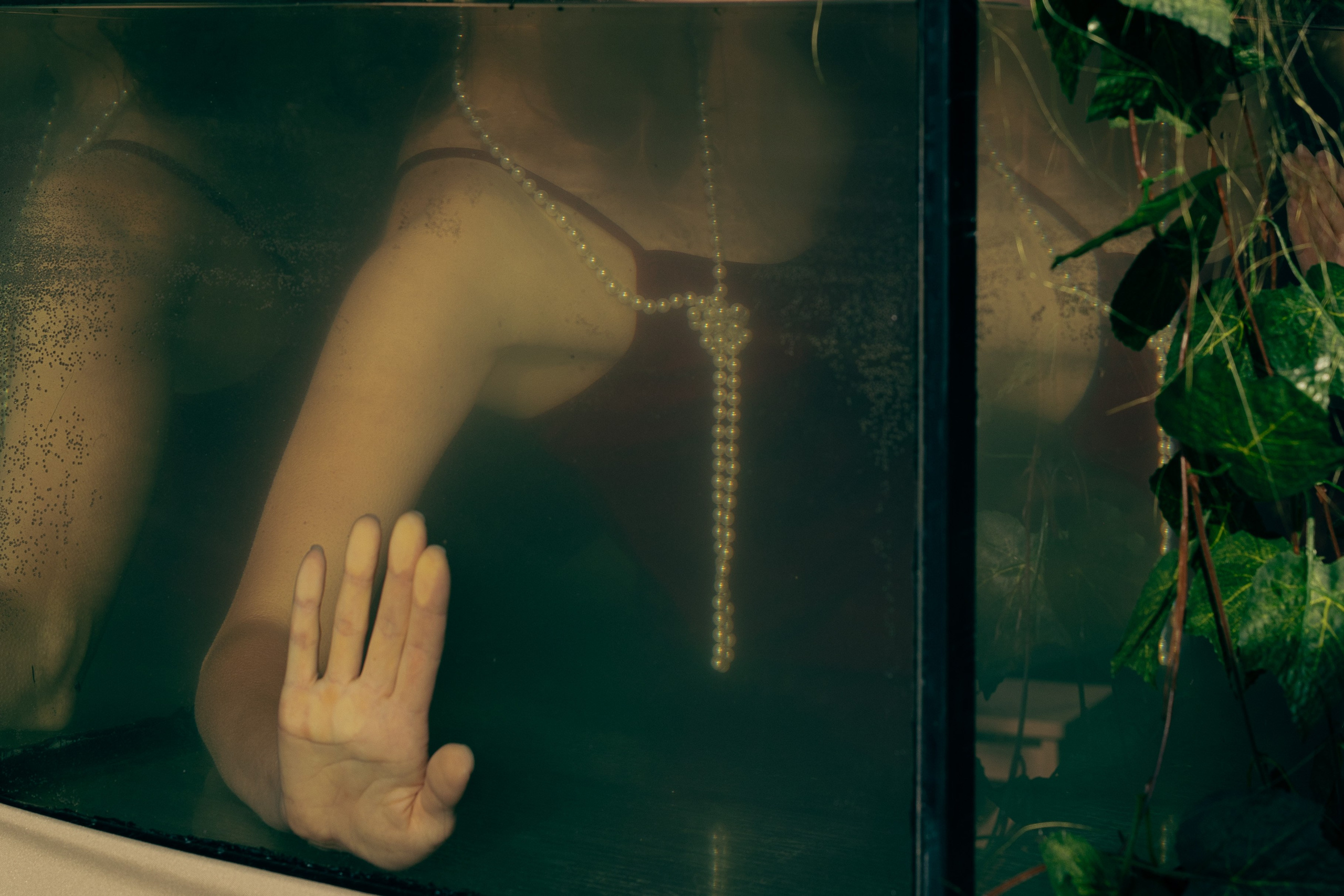 Проект «Погружение» — авторская арт-серия Марьи Никитиной. Портретный фотограф в Екатеринбурге Марья Никитина