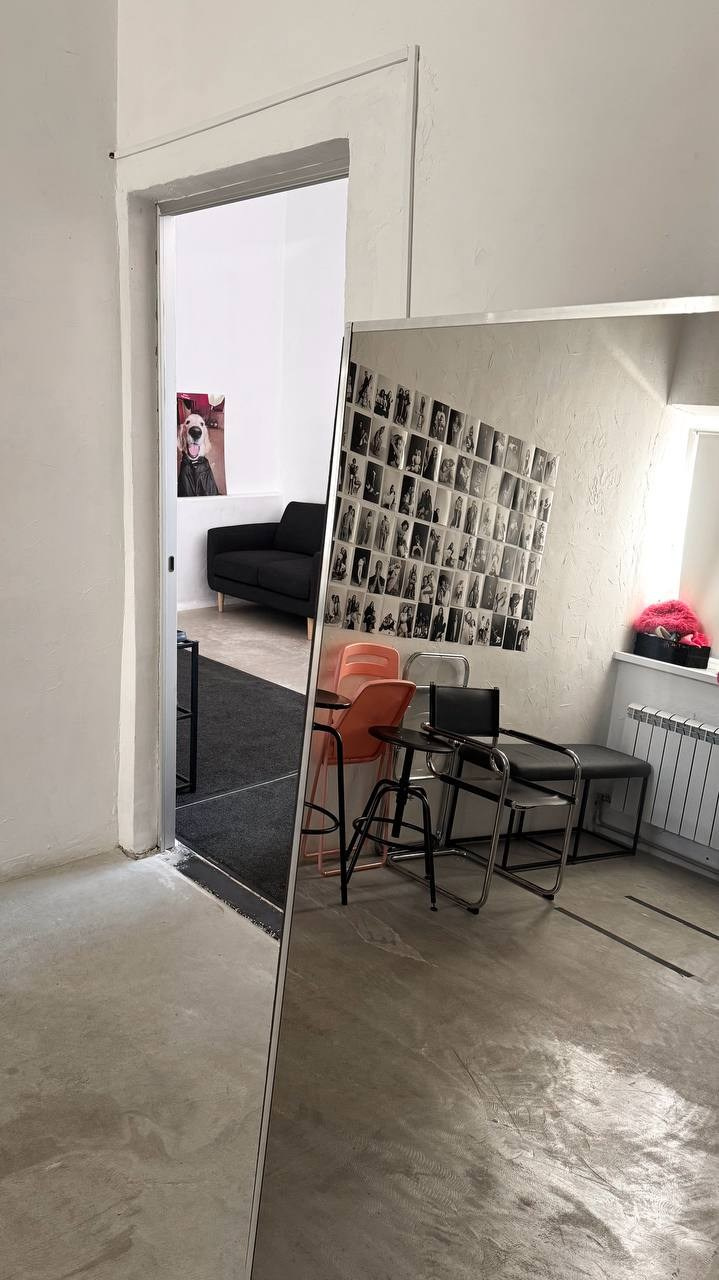 Ленинградская 29. Автопортретная Самара