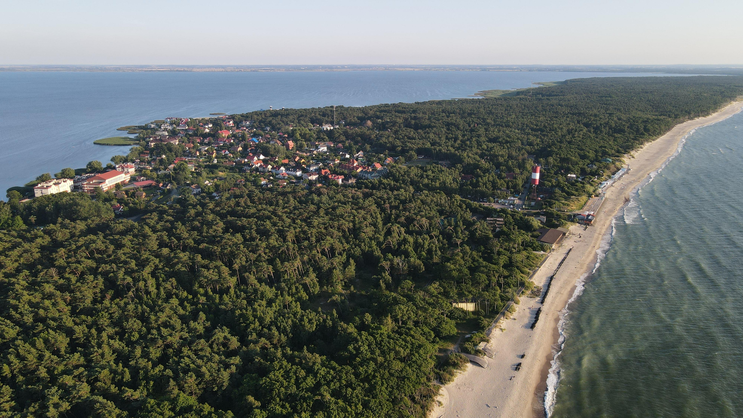 куршская коса вид сверху с квадрокоптера