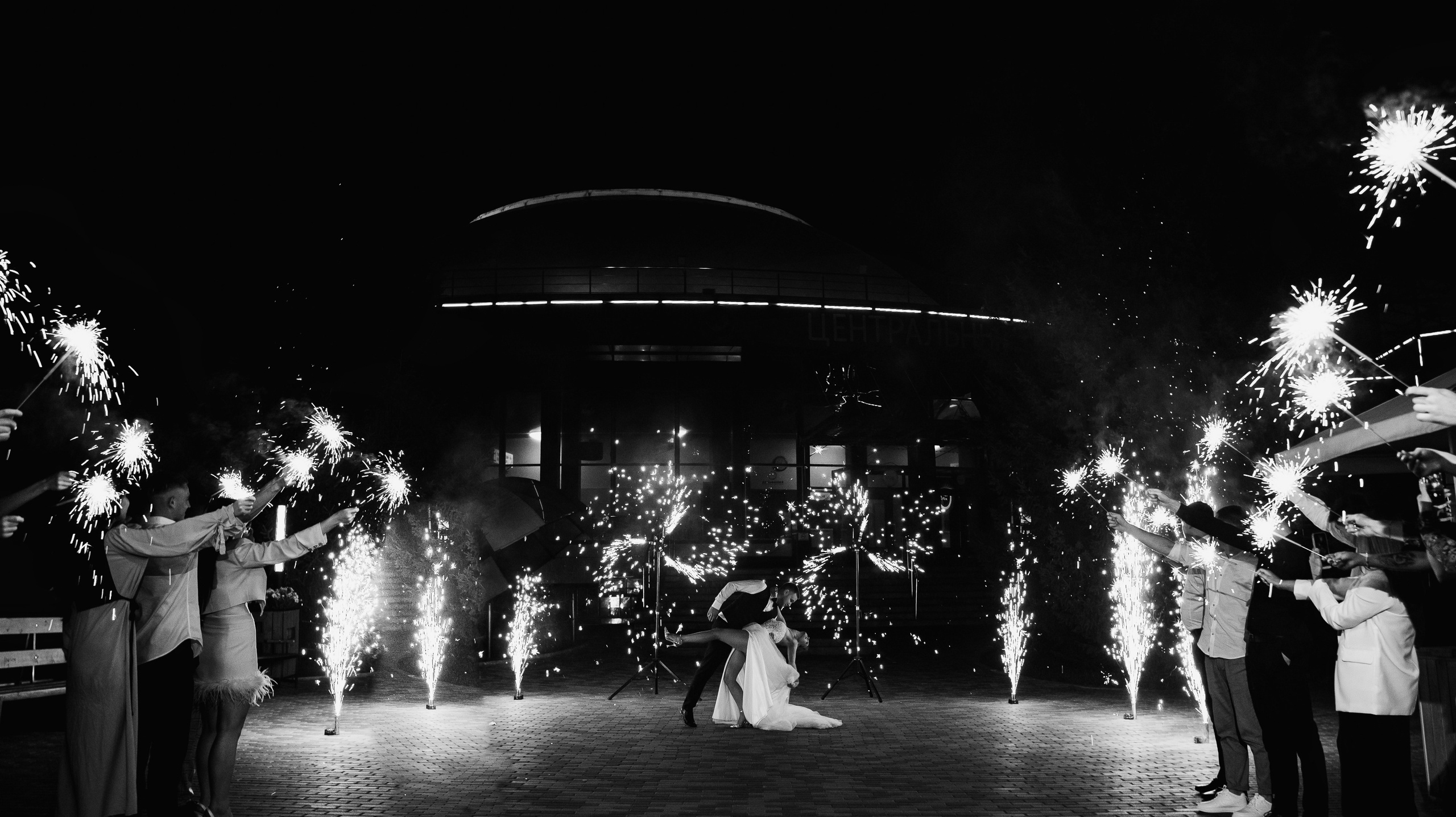 Сколько стоит свадебный фотограф?. Свадебный фотограф в Новосибирске Алена Цизман