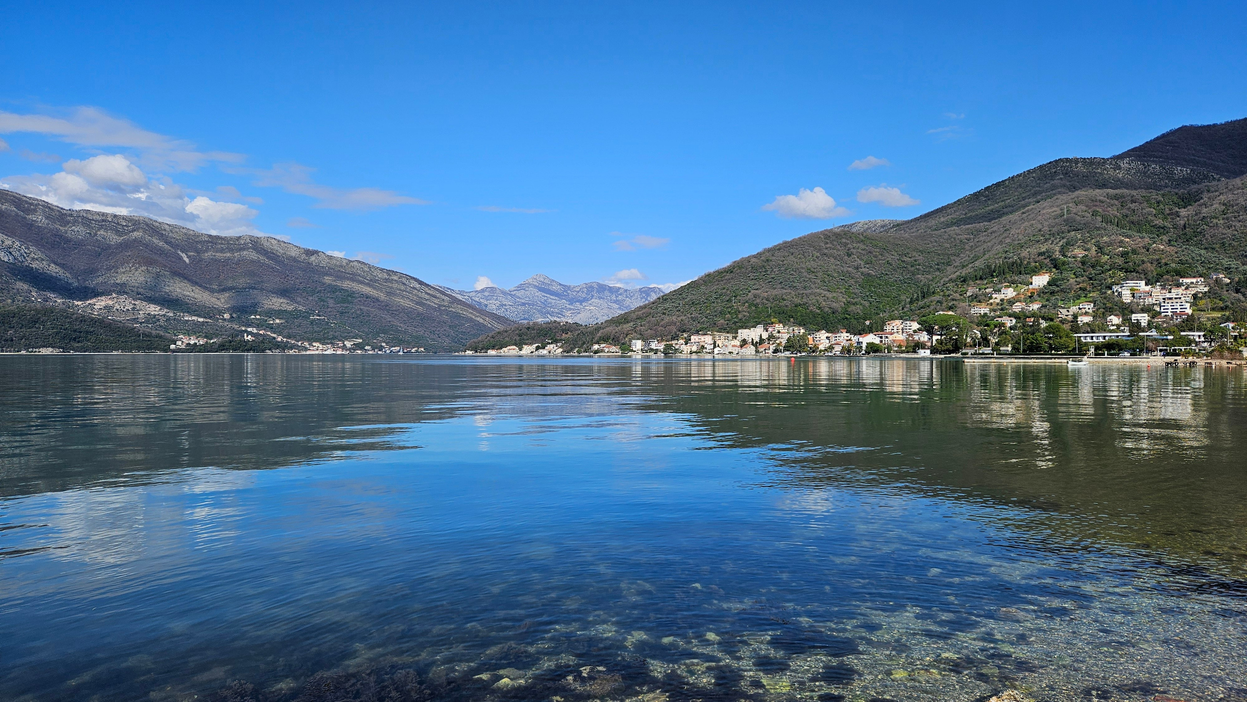 What you should know when travel to Montenegro. Portrait photographer in Tivat Montenegro Katerina Kirsanova