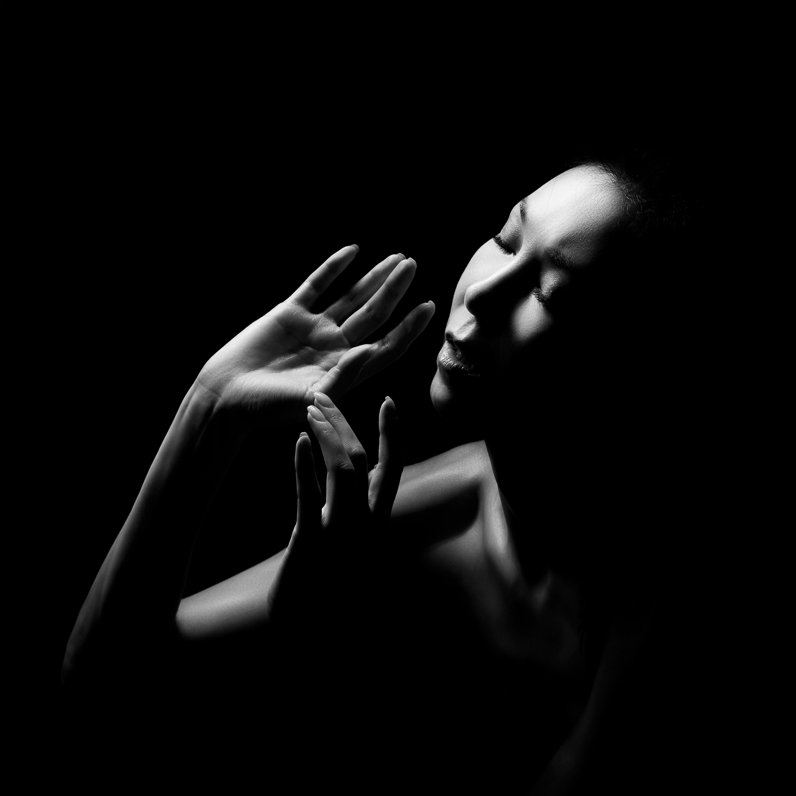 Обучение позированию. Арт фотограф в Москве Леонид Маркачев. Женский портрет, будуар, фэшн, арт-ню