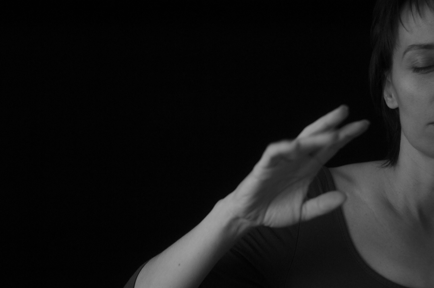 Контакты. Танцующий фотограф в Сочи Анастасия Таволжанская