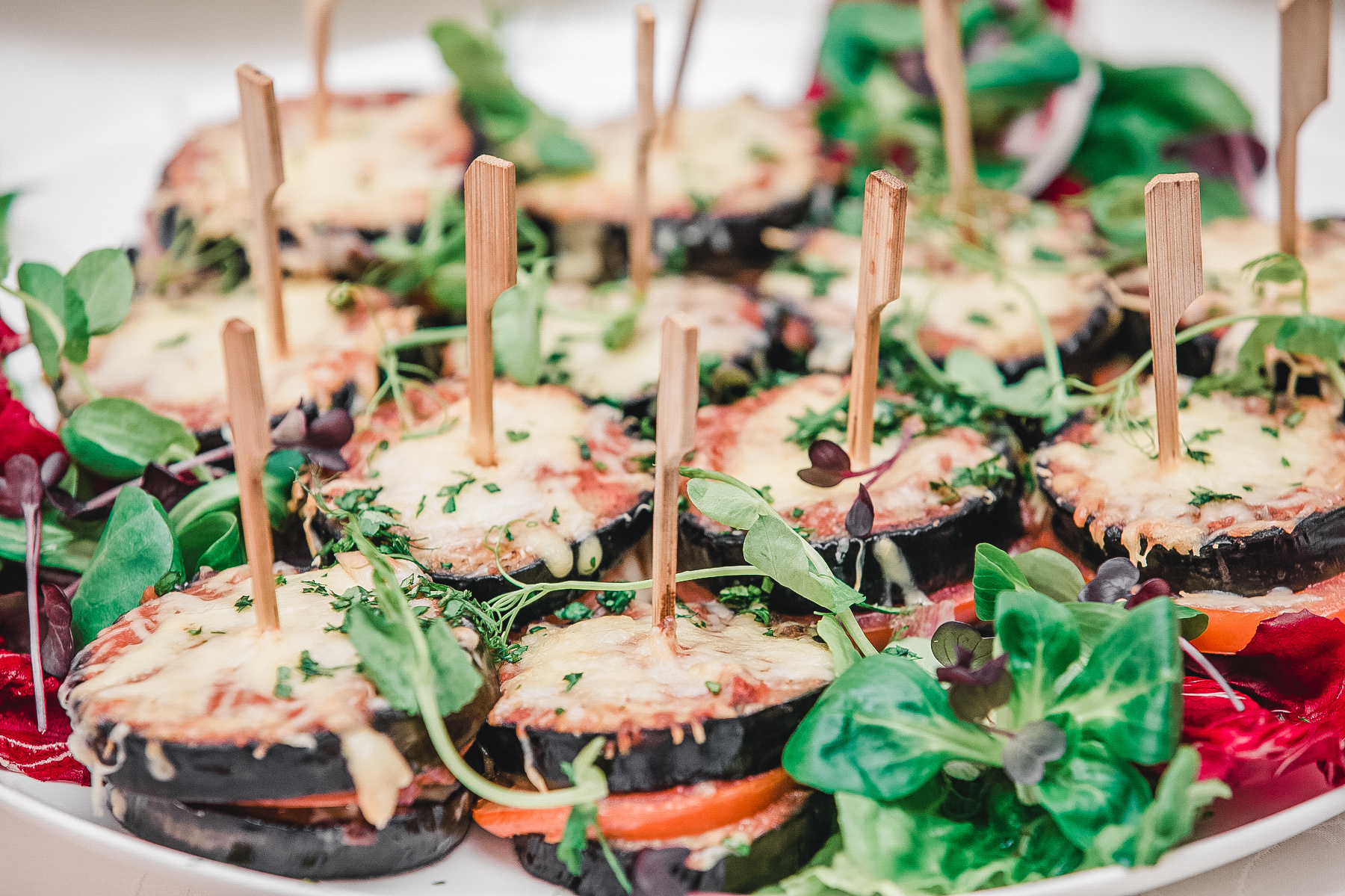 Горячие закуски. Кейтеринг Royal Catering | По Москве и Московской области организуем р