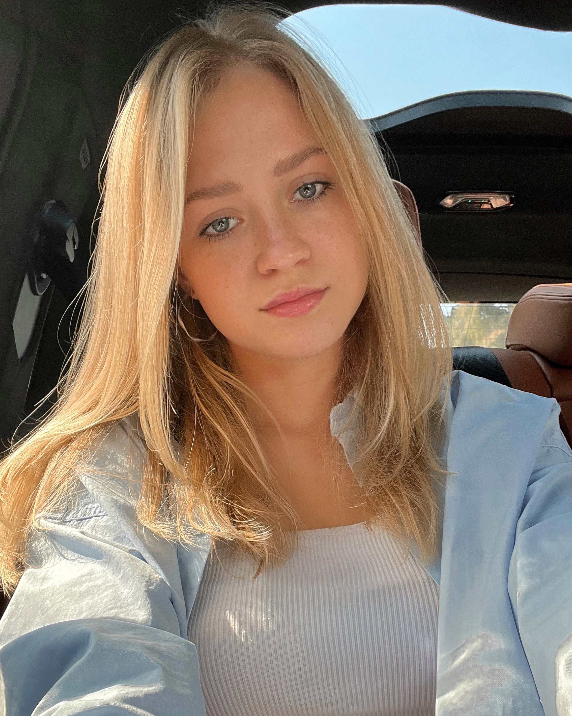 Обо мне. Ретушер для брендов одежды в Москве Струцкая Кристина