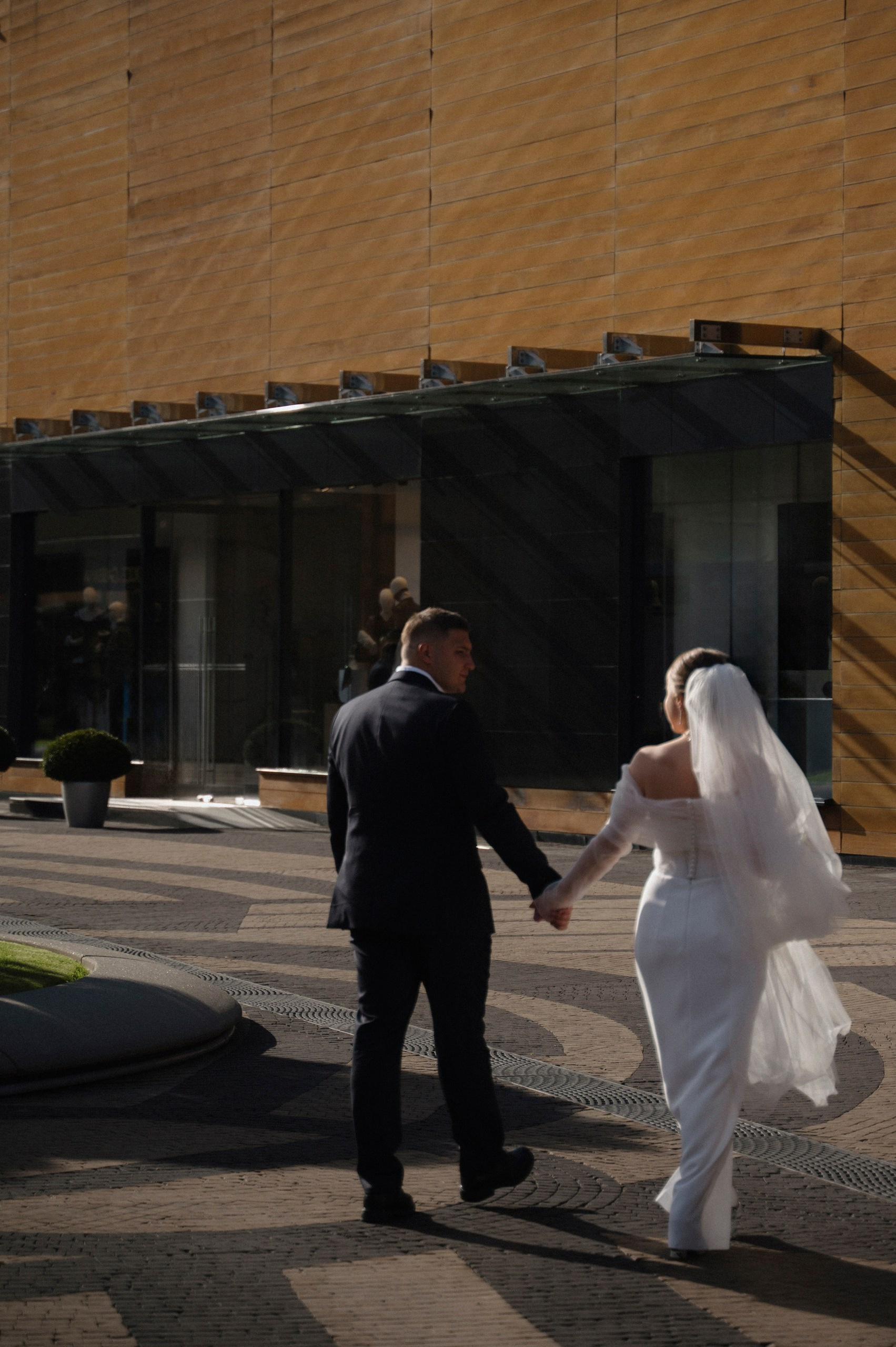 Стоимость свадебной съемки в Москве. Фотограф Анна Гончарова. Анна Гончарова свадебный и репортажный фотограф в Москве