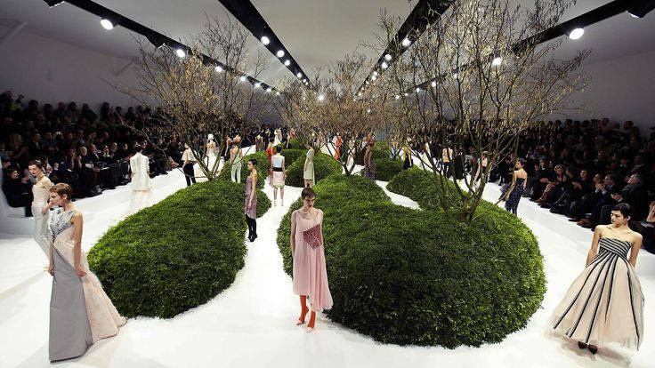 ПРЕДЛОЖЕНИЕ ПАРТНЕРАМ. Модельер Евгений Бременев