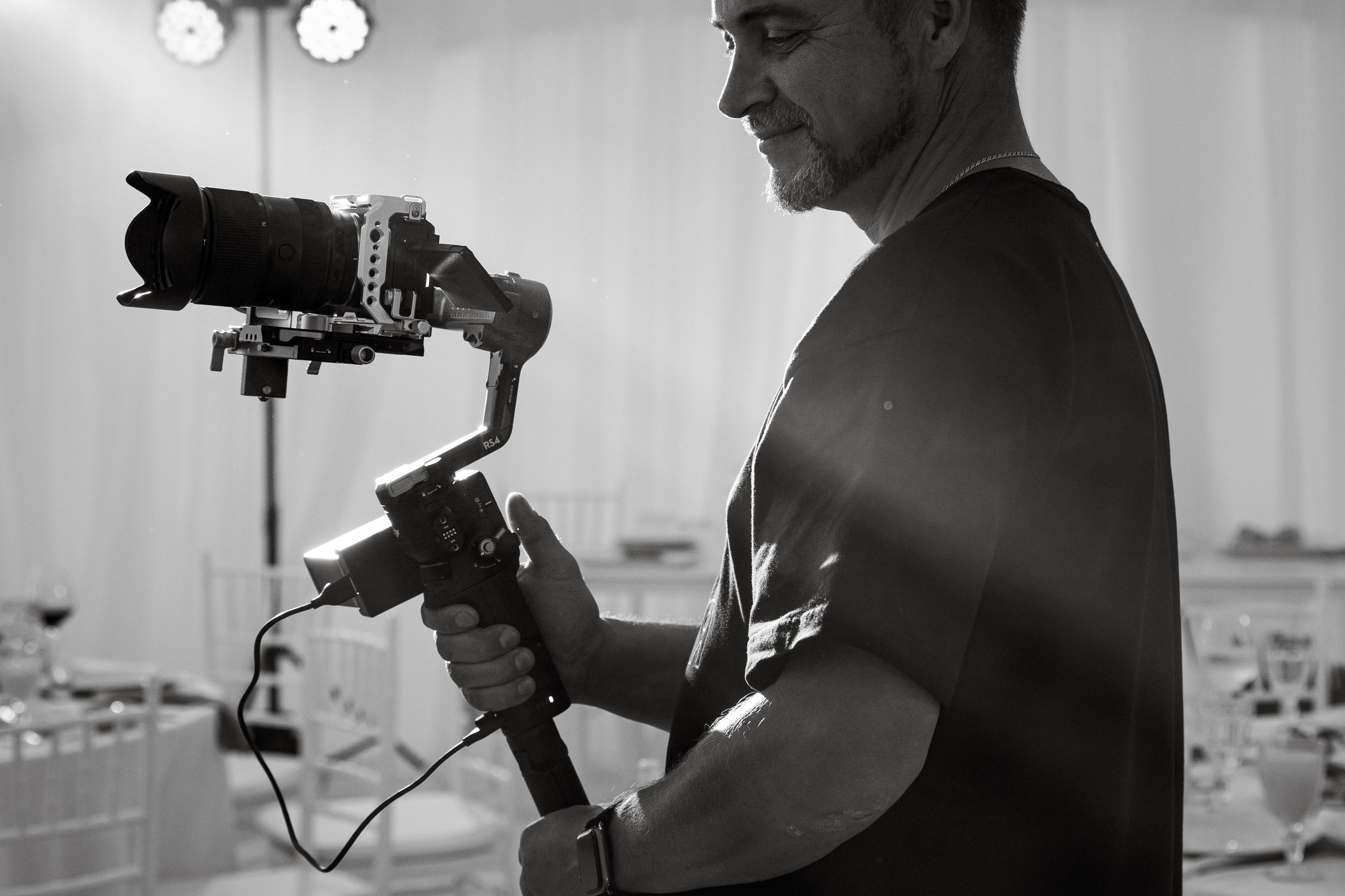 Стоимость услуг. Свадебный видеограф в Москве Александр Косолапов