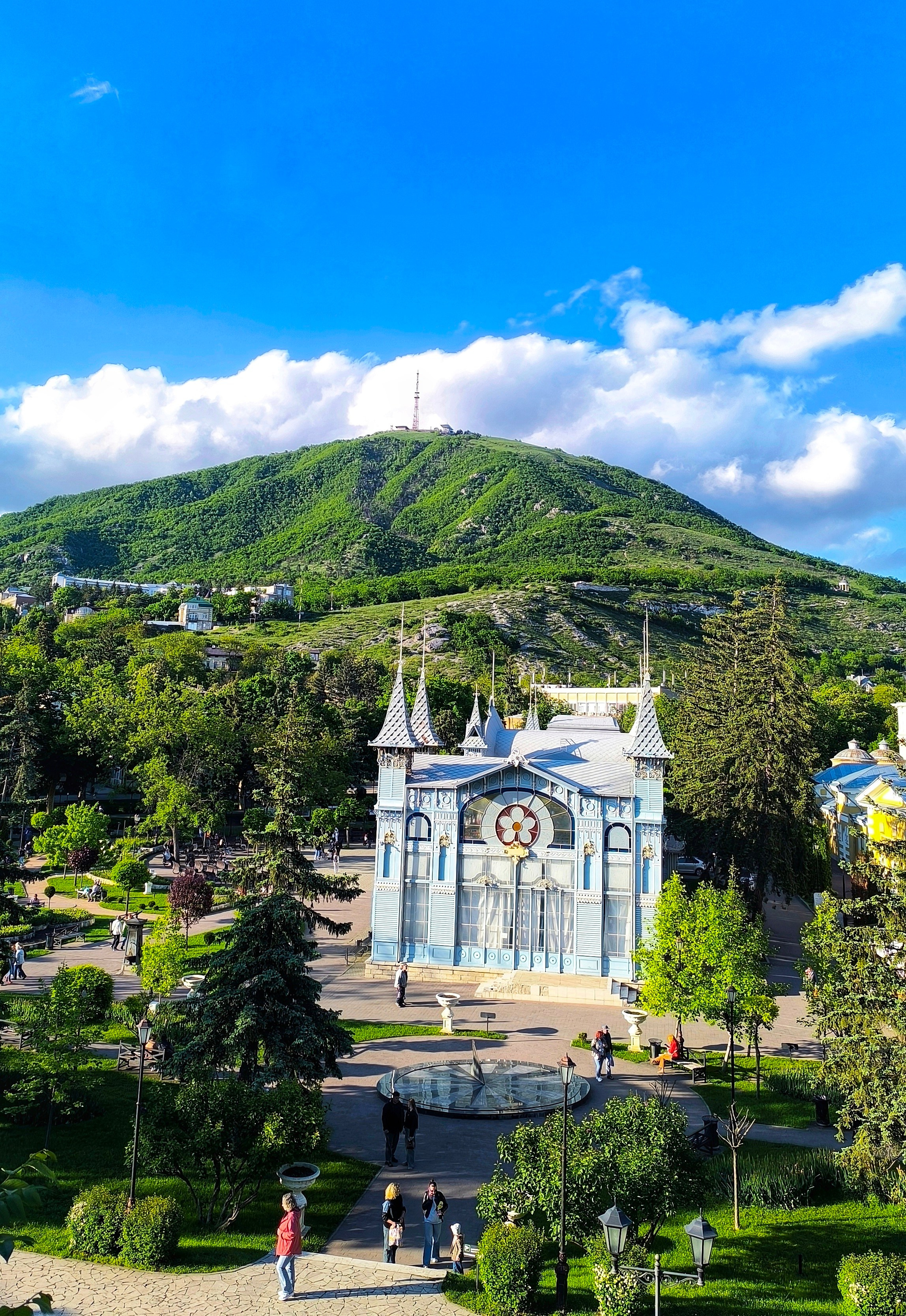 Весенний Пятигорск. Фотосайт Андрея Прокопенко
