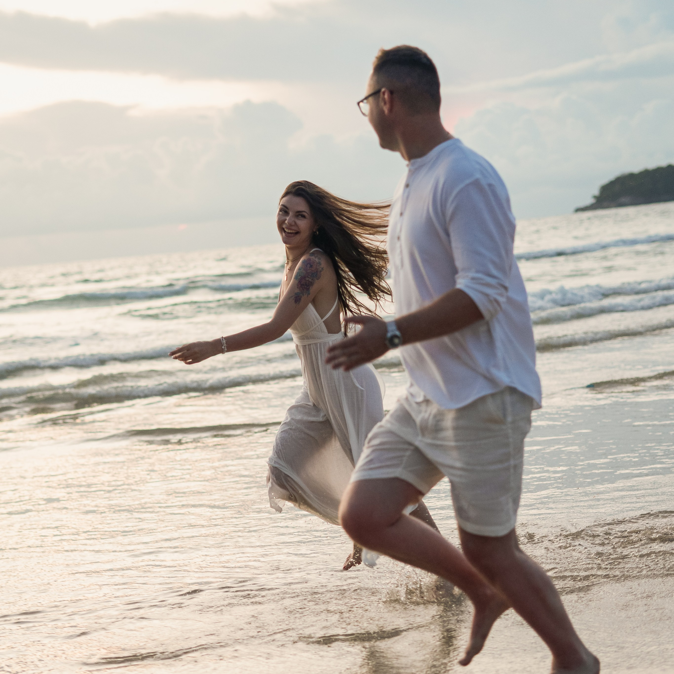 Wedding Photography and Love Stories in Phuket — Your Best Moments. Yan Dolmatov — Photographer, Videographer, and Producer in Phuket