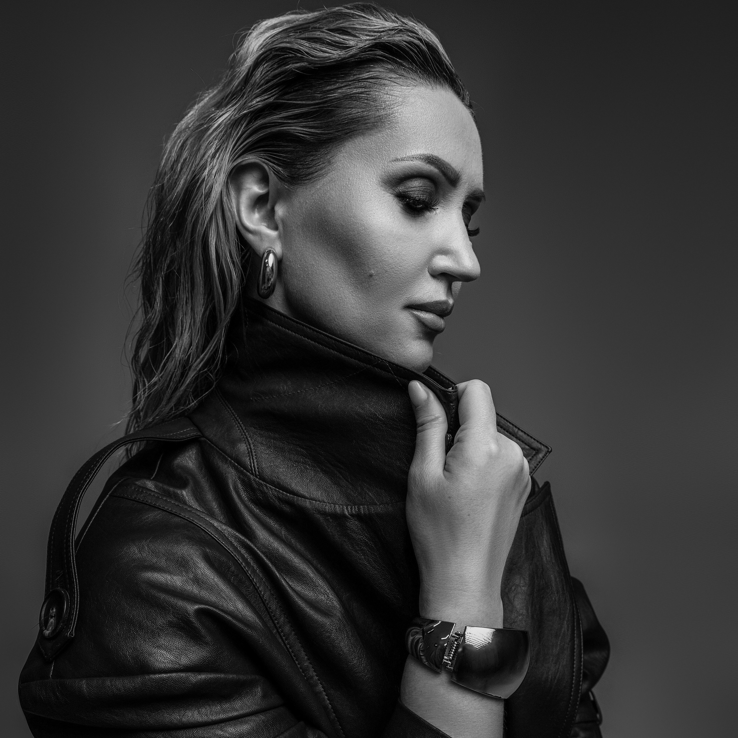 Контакты. Портретный фотограф Елена Шангай. Павлодар-Алматы-Астана