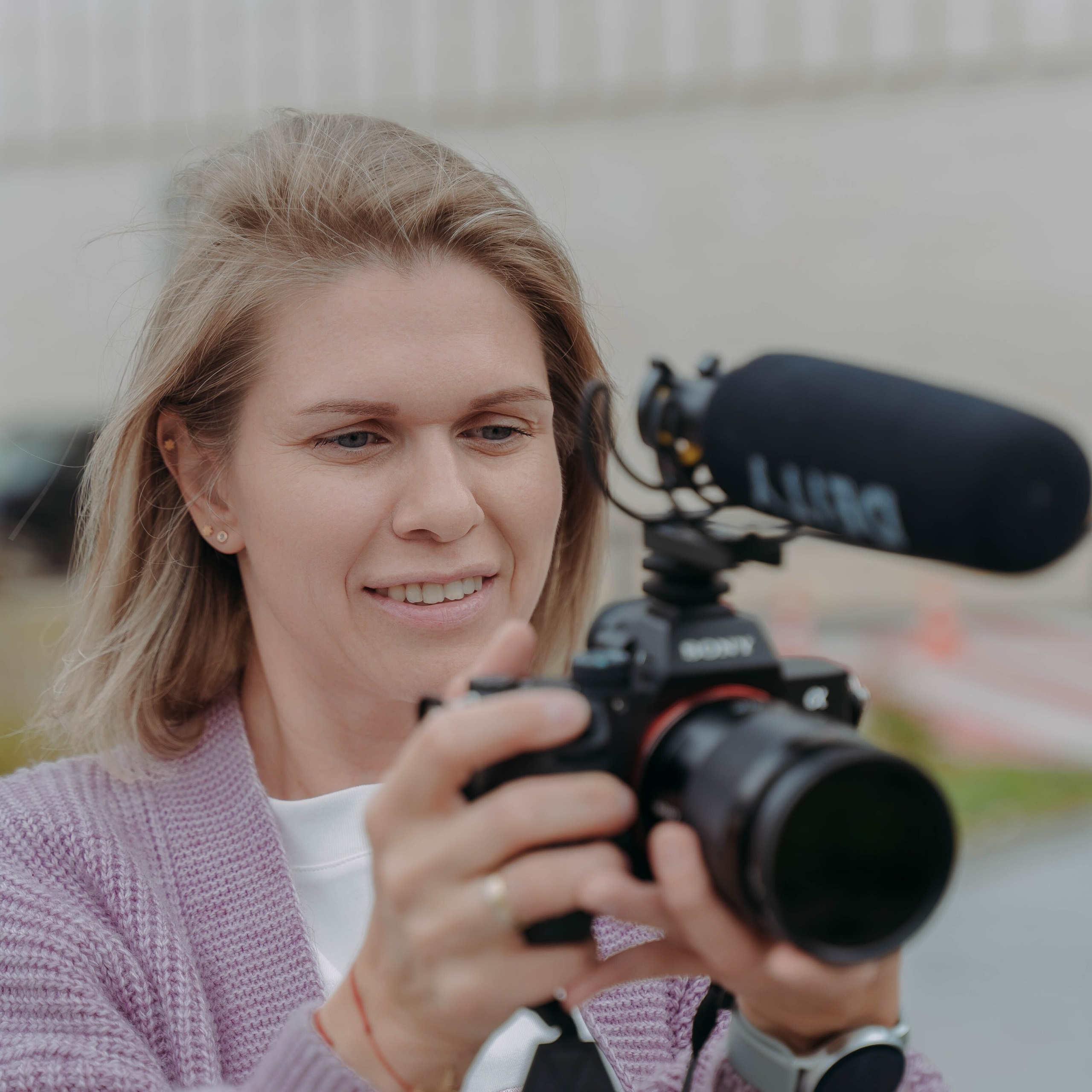 Контакты. Видеограф и фотограф в Москве