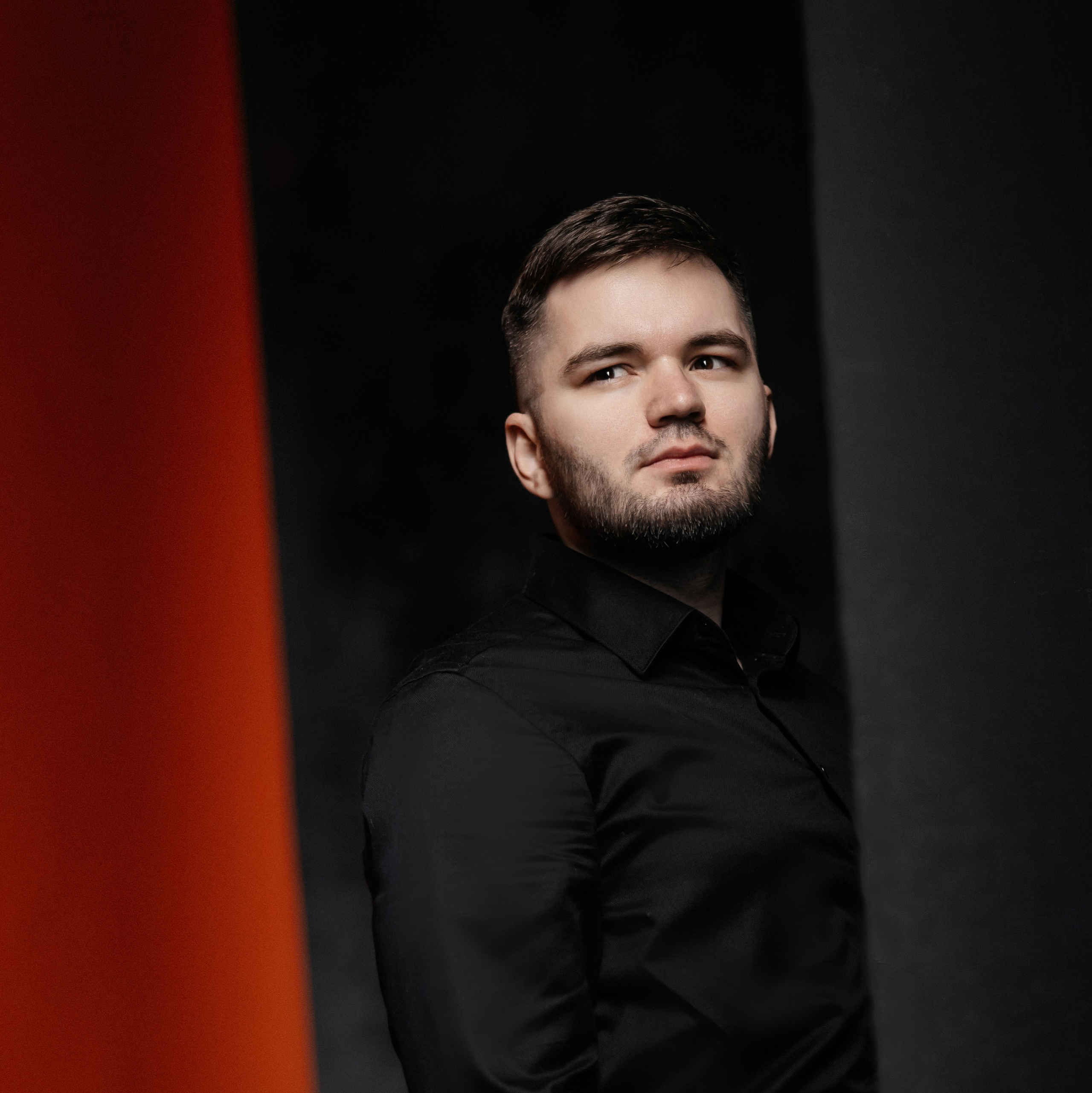 Контактная информация. Свадебный и репортажный фотограф в Москве Владимир Сергеев | Naysaikolo