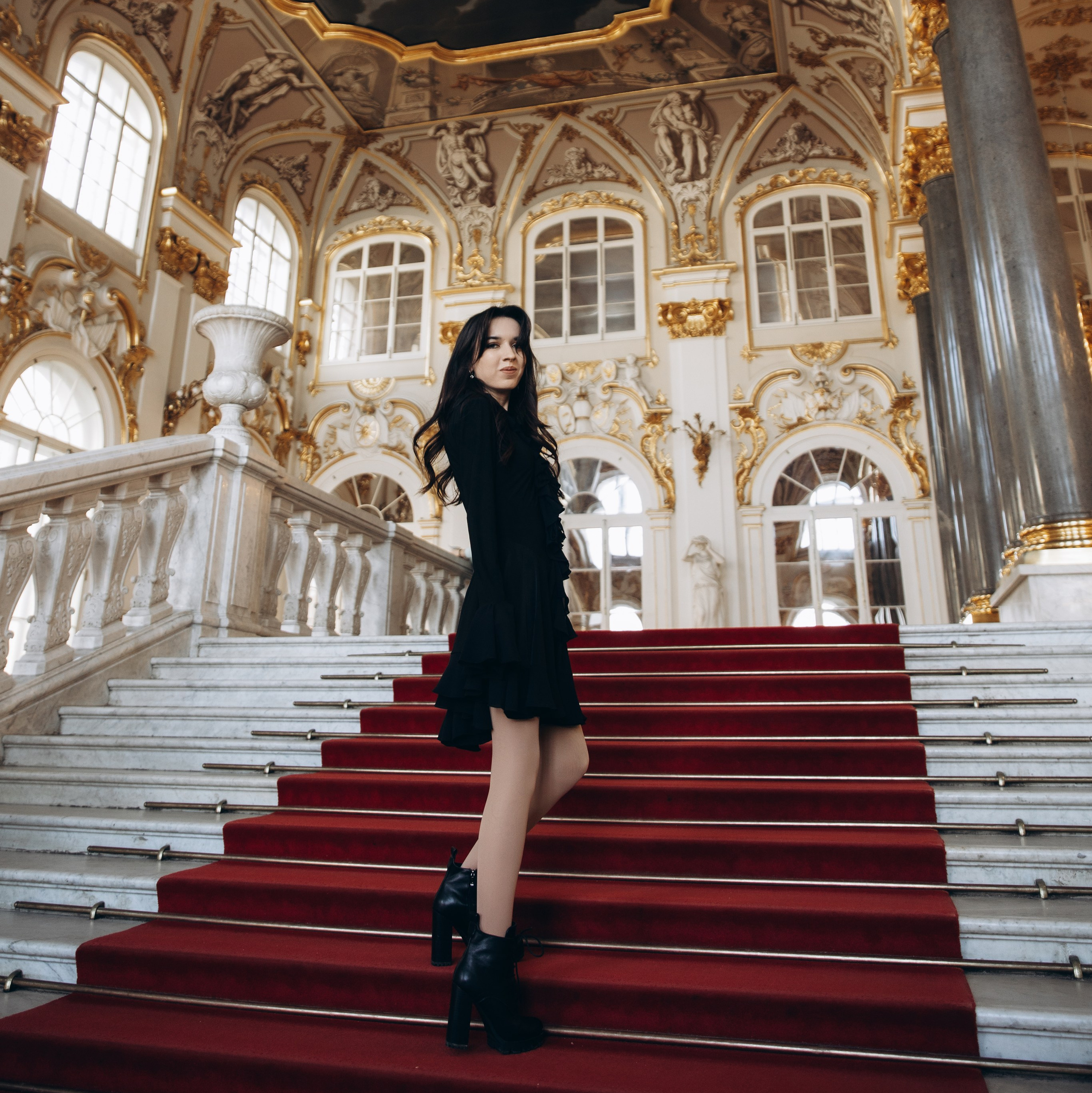 Professional Photoshoot in Hermitage (Wedding, love story, portrait)