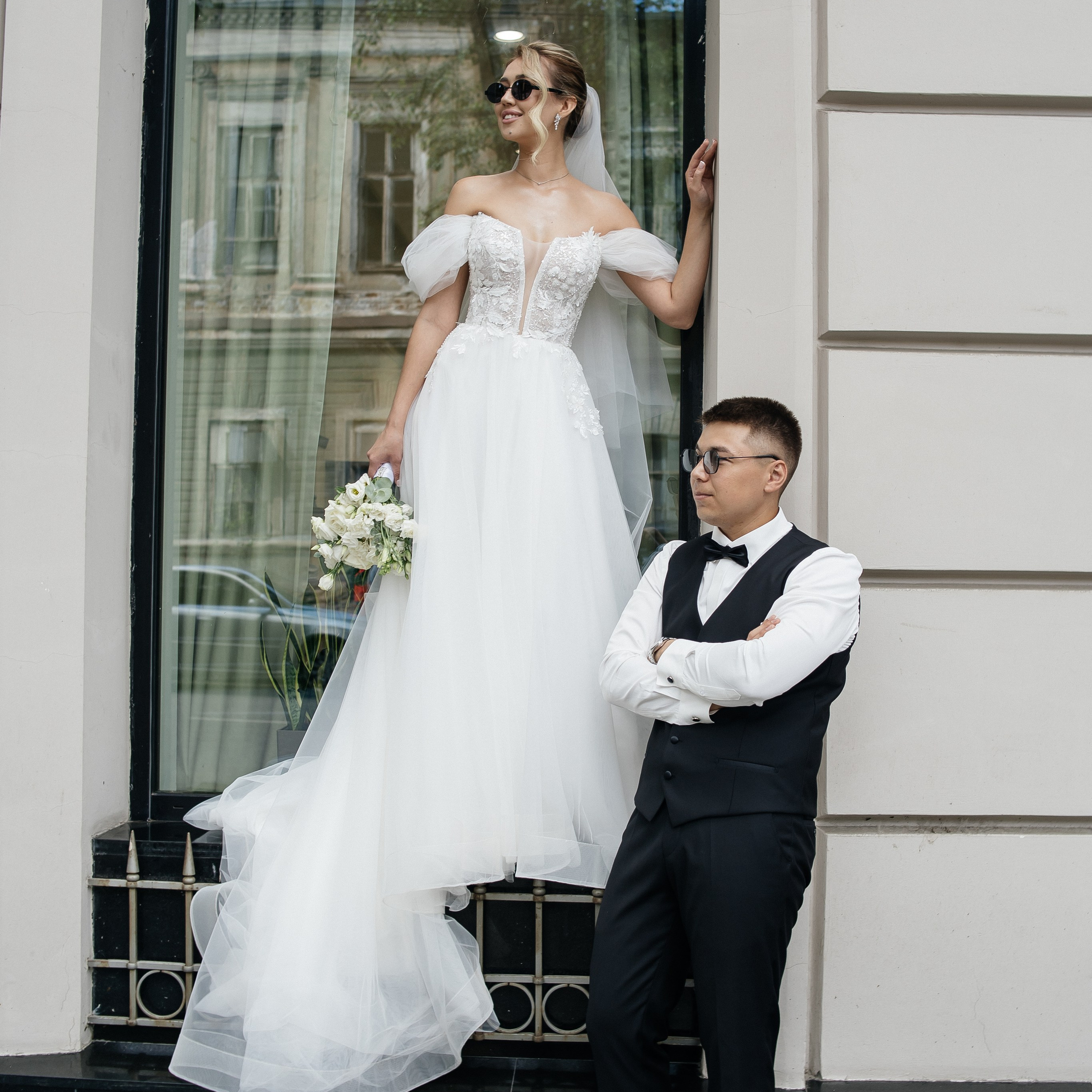 Жени и Невеста на проуглки