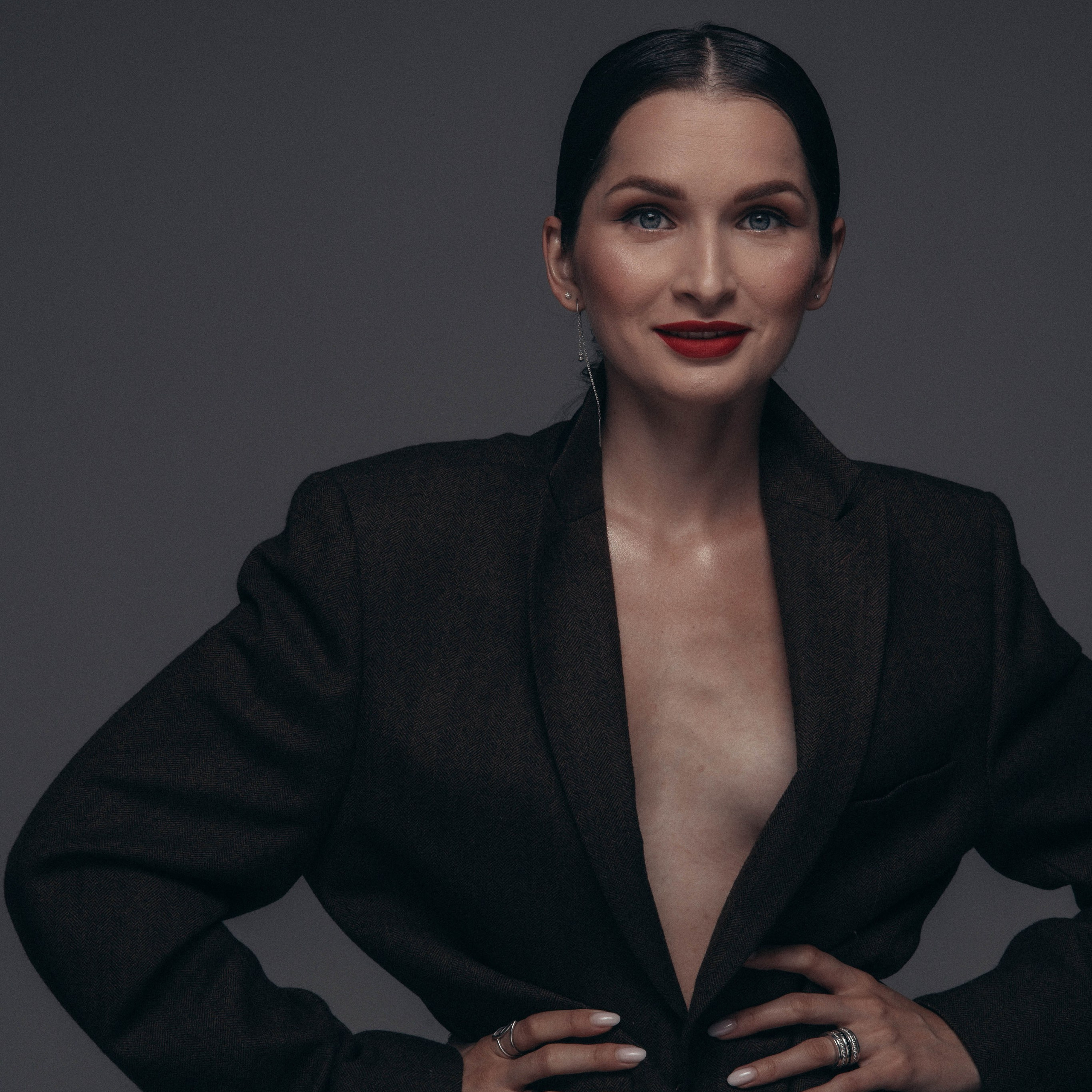 ОНЛАЙН — ШКОЛА. Фотограф в жанре ню в Сочи Анна Снежкина