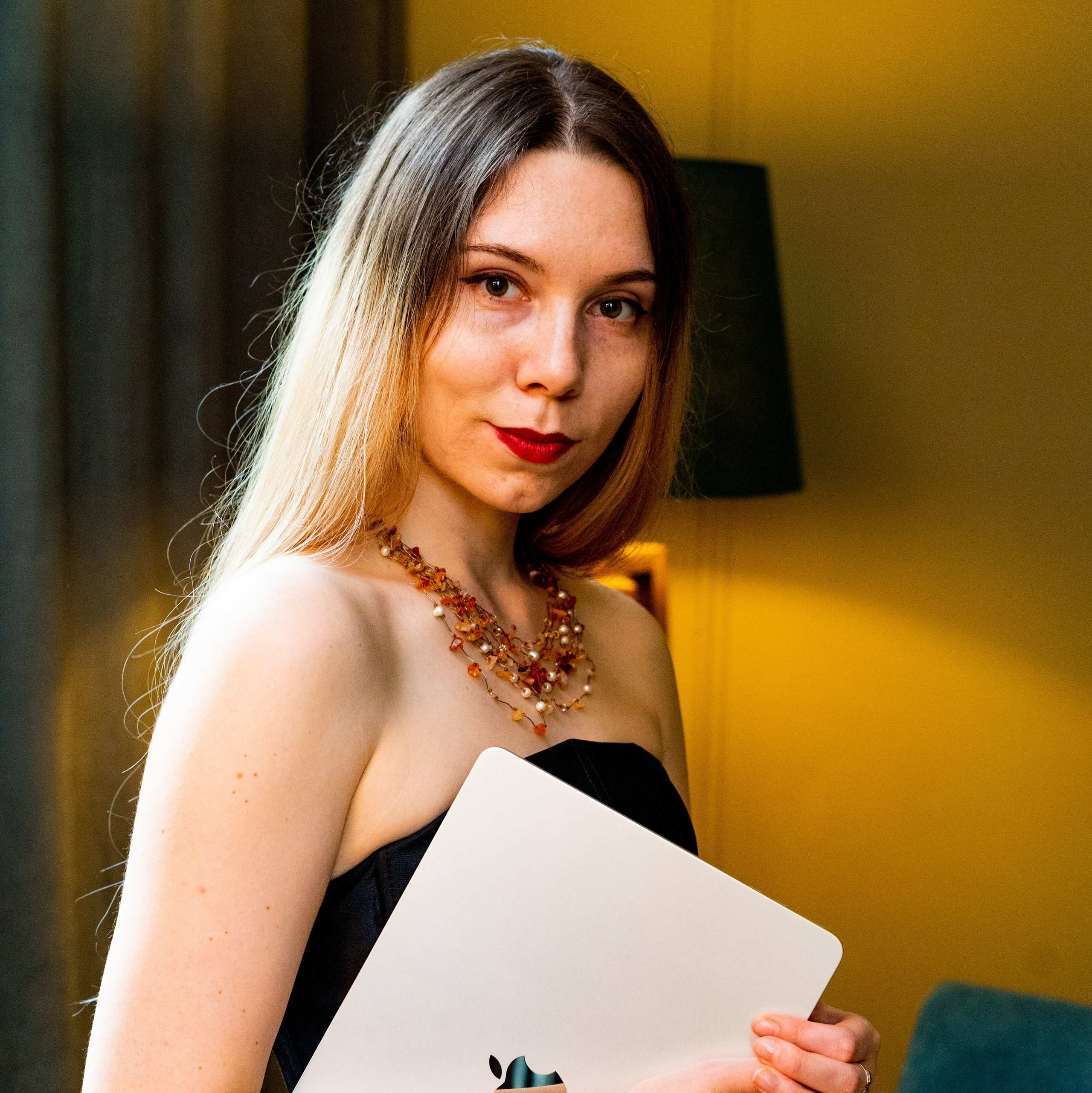 Астролог Анастасия Astrodiva (Москва) — консультации по финансам, профессии и отношениям