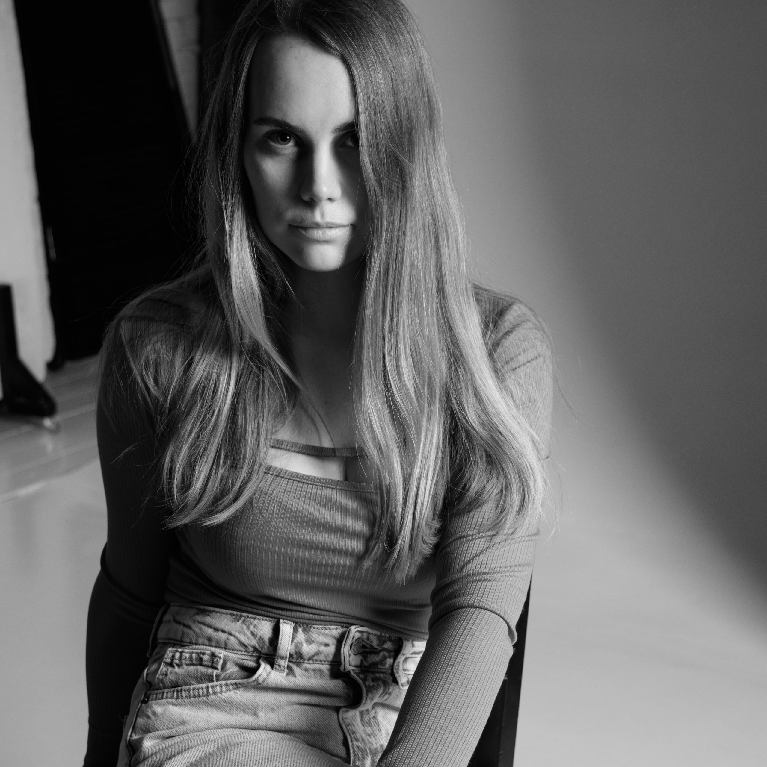 Контакты. Фотограф и ретушер в Ростове-на-Дону Вика Каен