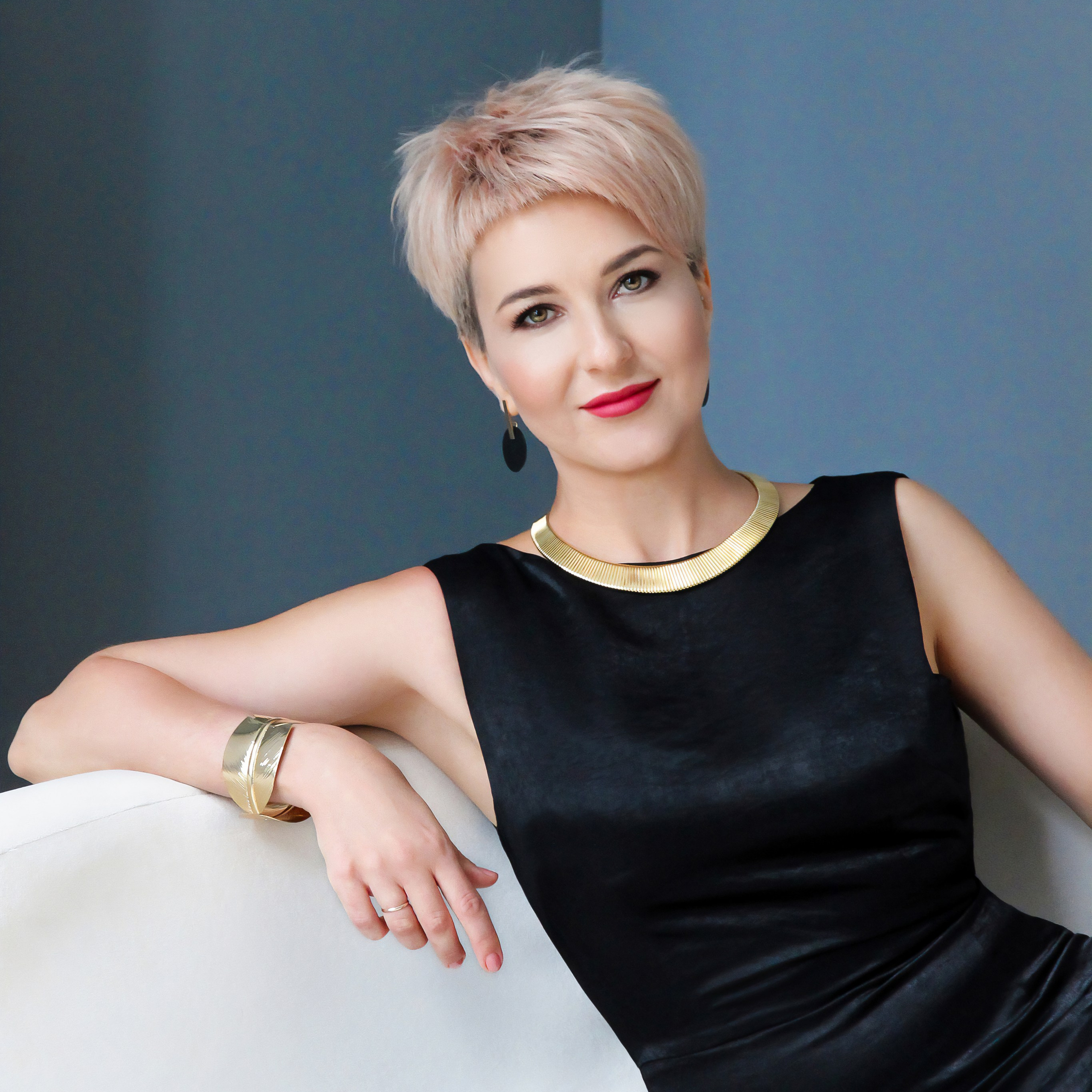 • студийная фотосъёмка