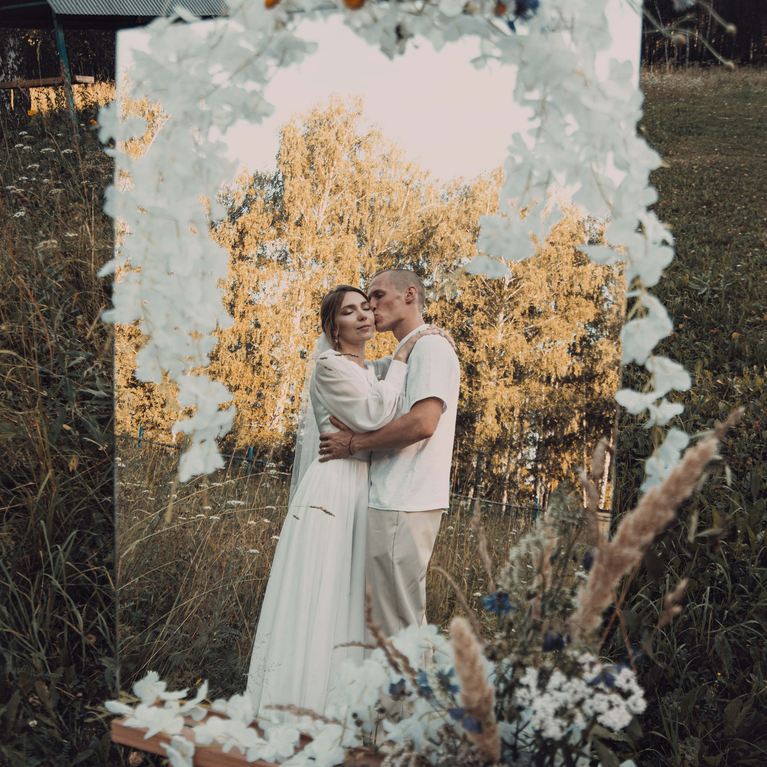 Услуги. Стоимость фотосессий в Новосибирске: свадьбы, прогулки, студия. Алексей Маисеев | Свадебный и художественный фотограф в Новосибирске | Съемка на природе и в студии