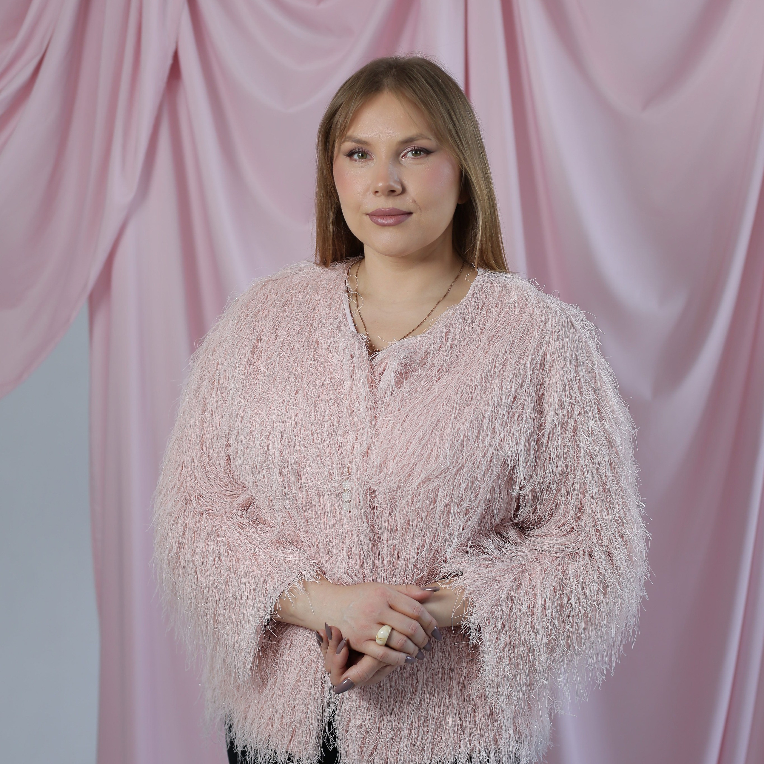 Как фотографировать на фотозоне со вспышкой — видеоурок Антона Бакарюка