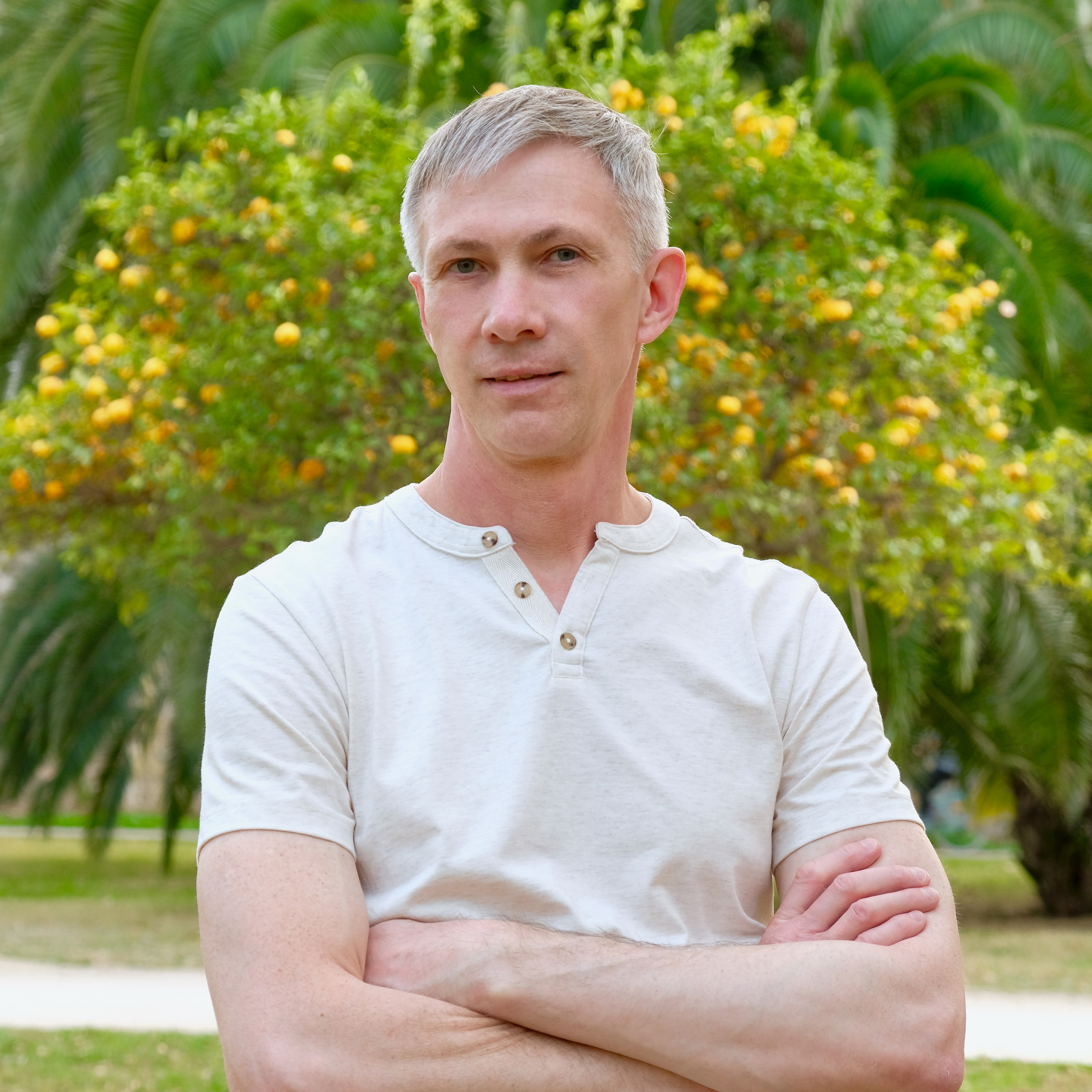 Контакты. Гид и фотограф в Валенсии Новиков Михаил