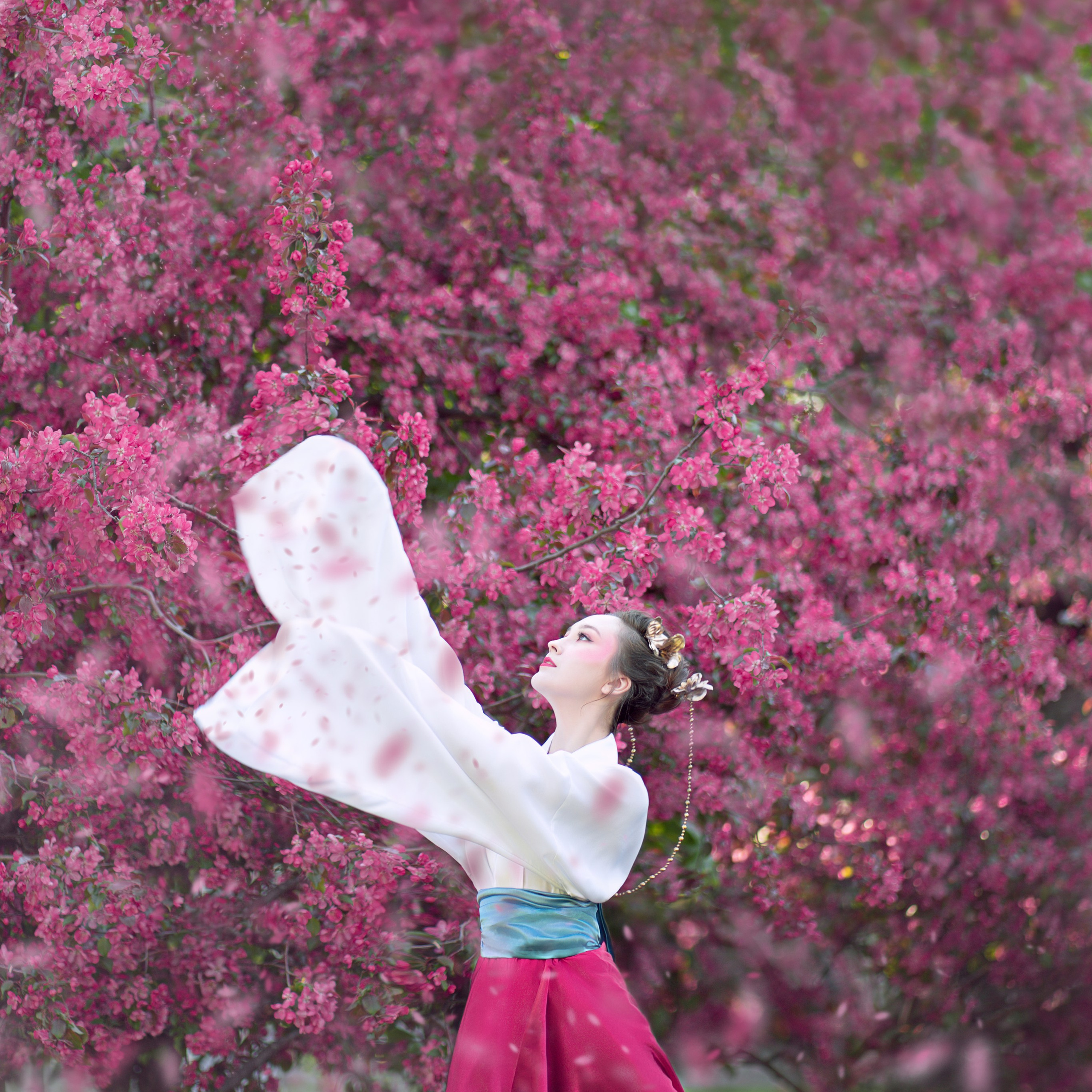 About me. Professional retoucher Aliya Sultanova