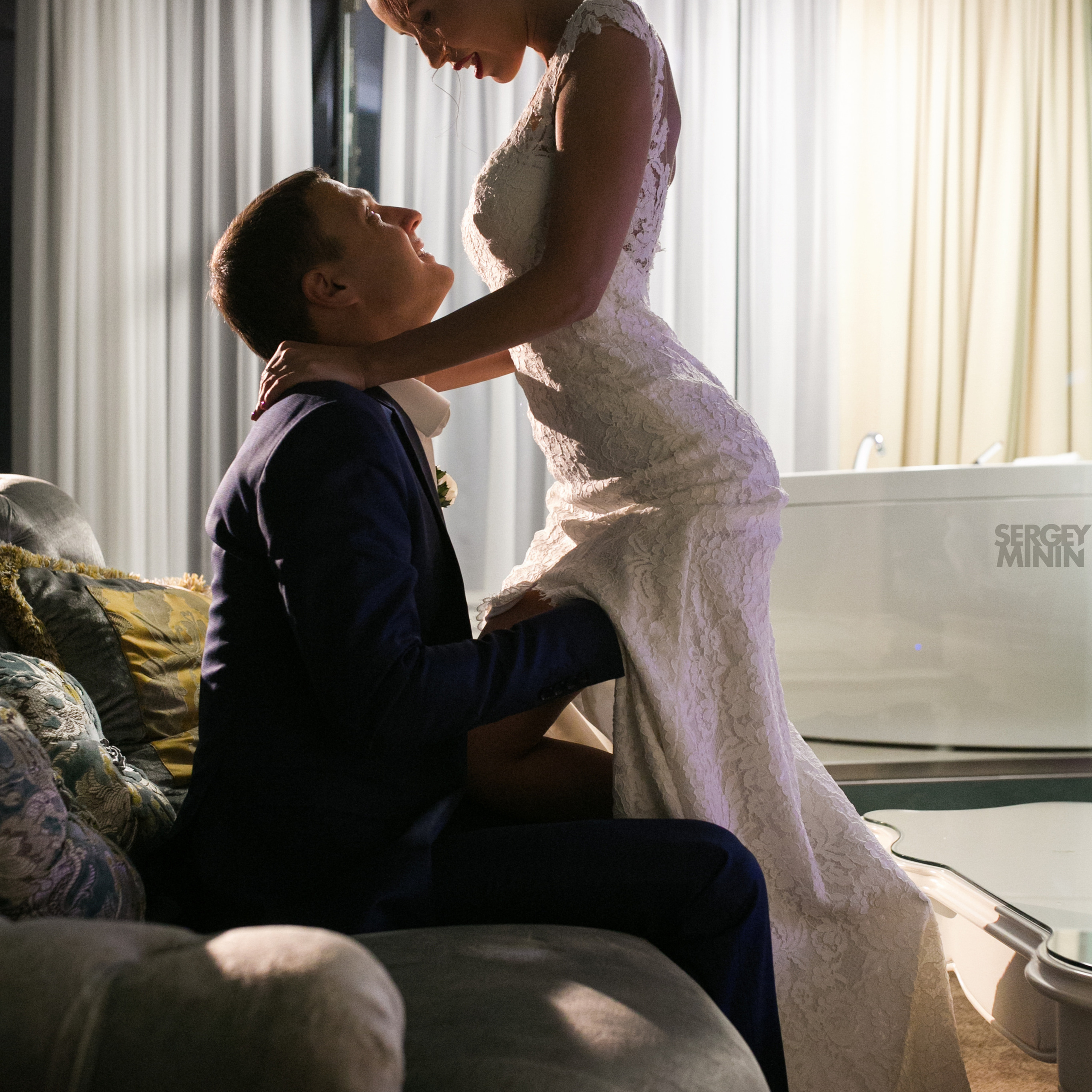 свадебная фотосессия молодожен в Екатеринбурге 