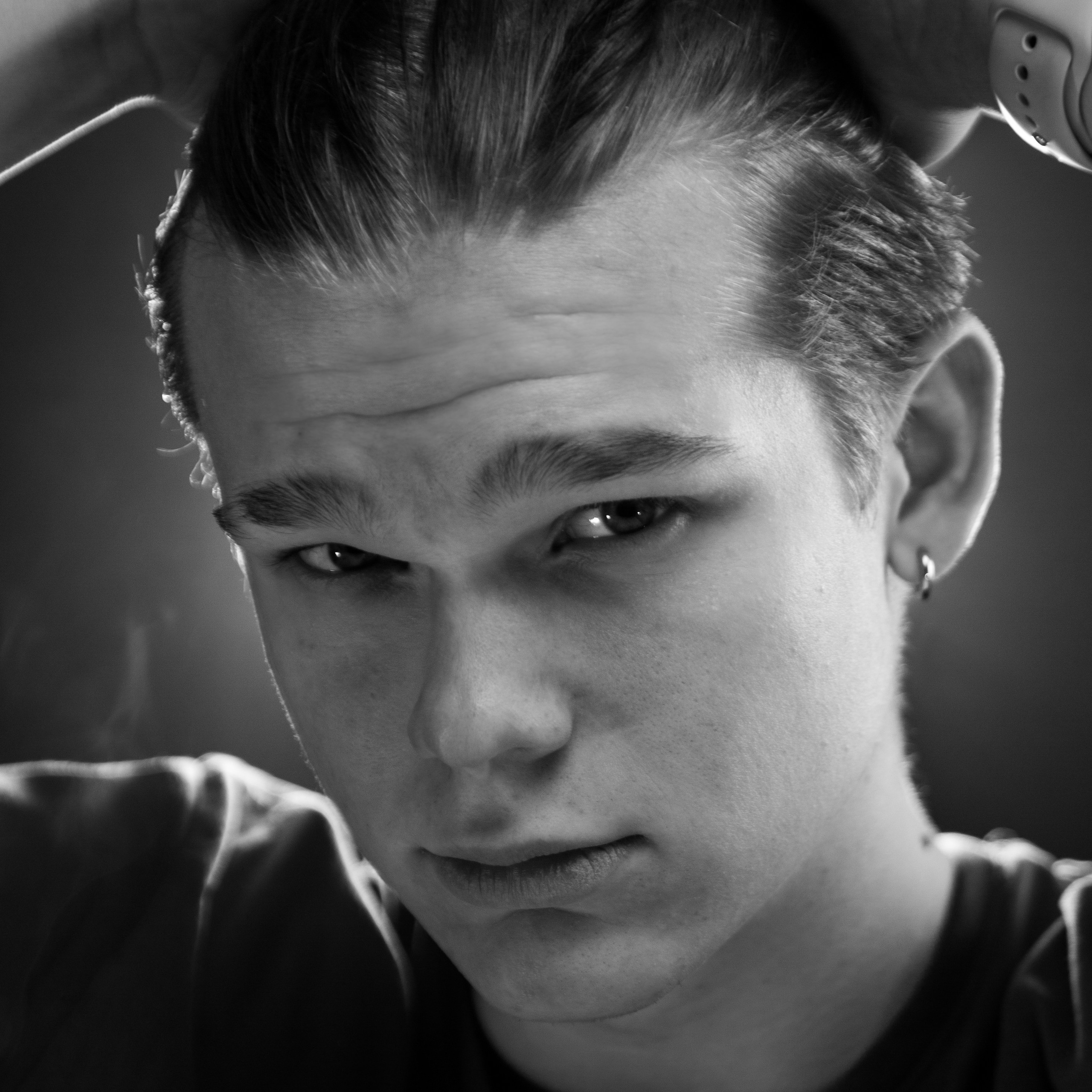 Контакты. Семейный, личный фотограф и видеограф в Москве Бакхаус Артем