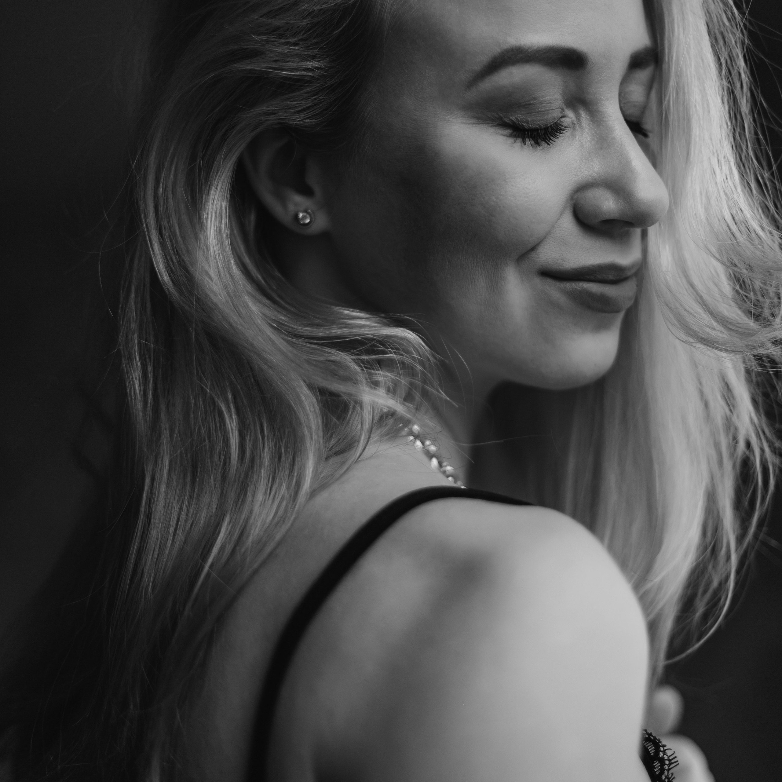 Контакты. Фотограф во Владивостоке Вероника Чайковская