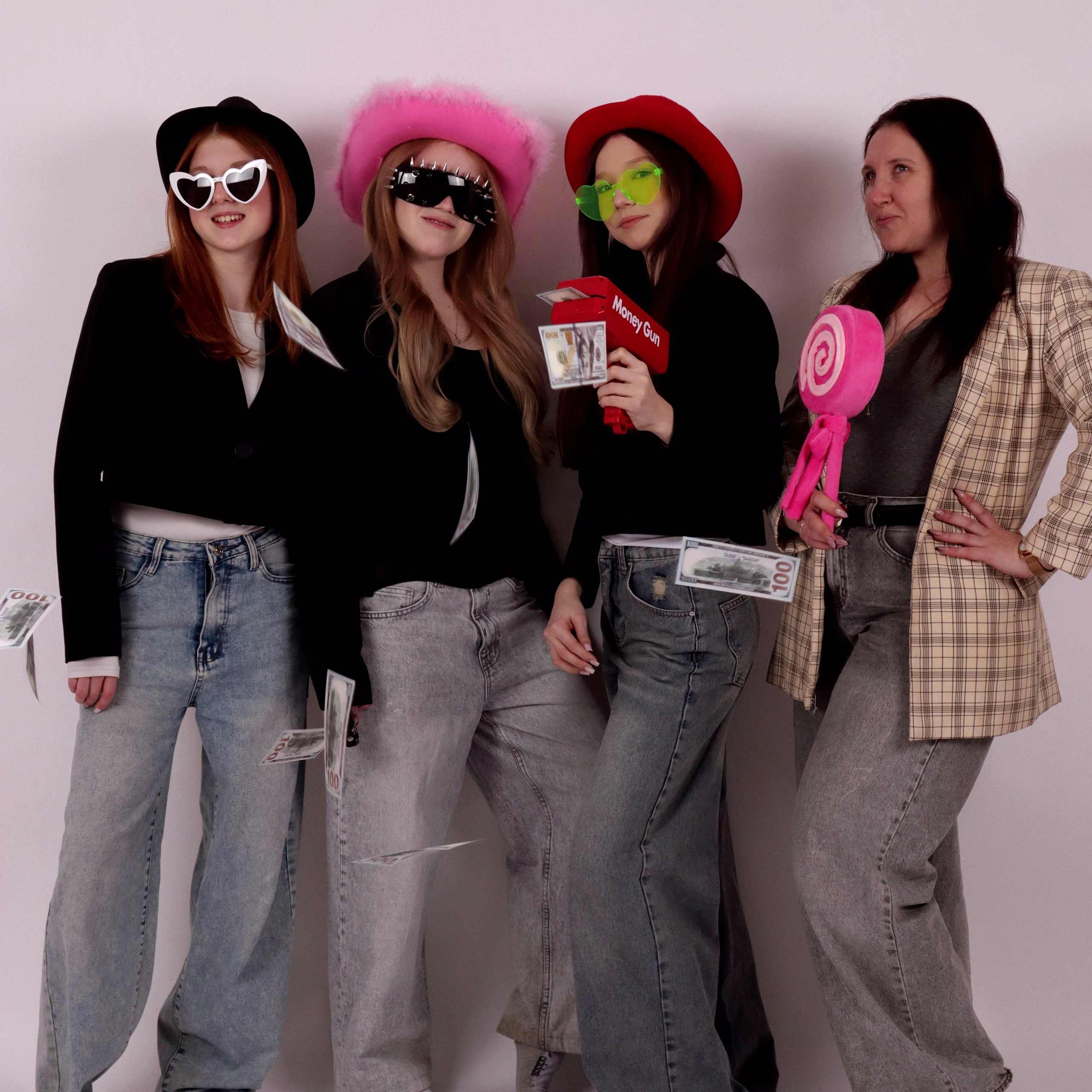 Фотостудия автопортрета Селфи Тайм в Королёве