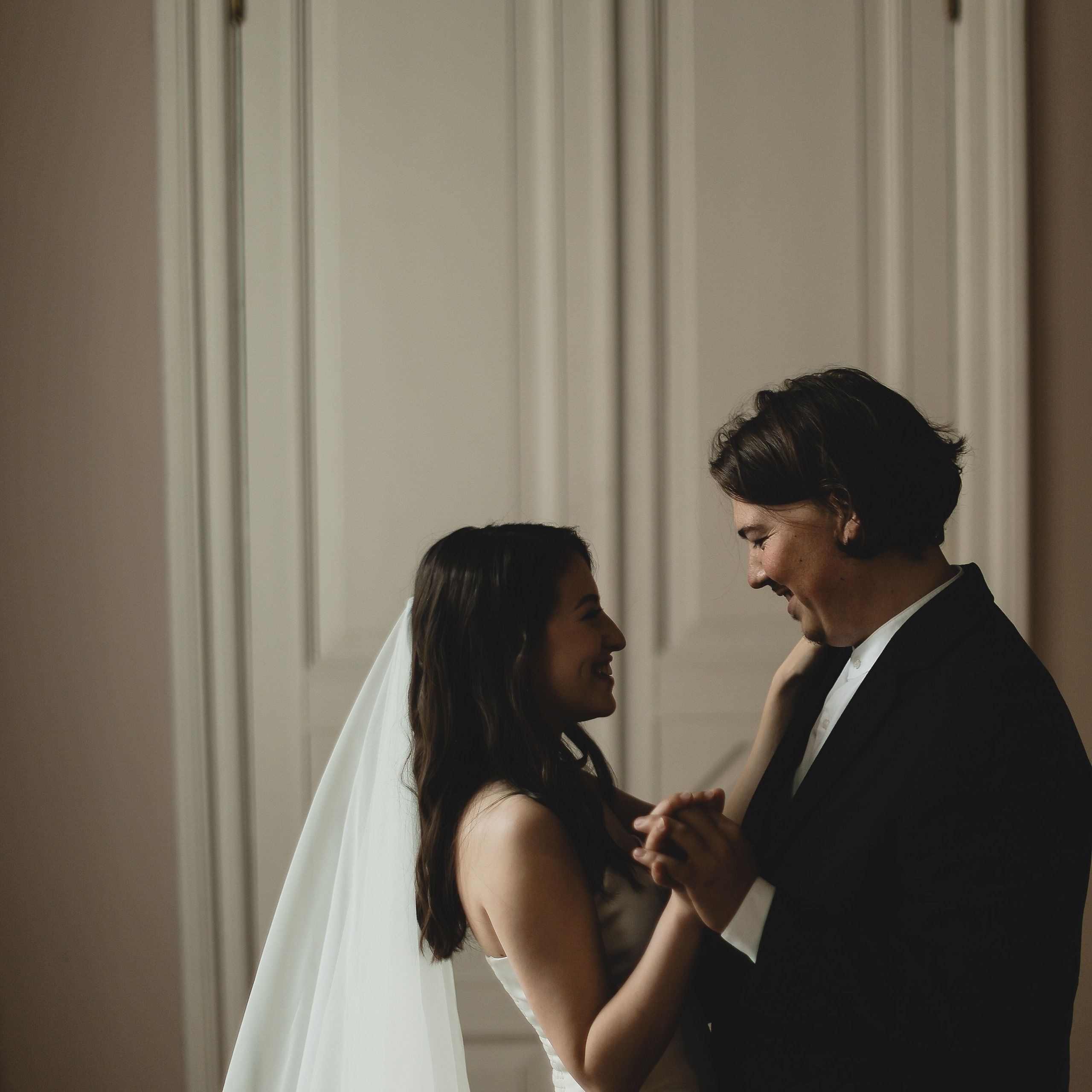 Стоимость свадебной съемки: фото + видео в Крыму | Актуальный прайс-лист. Свадебный и семейный фотограф и видеограф, Крым, Москва, Санкт -Петербург