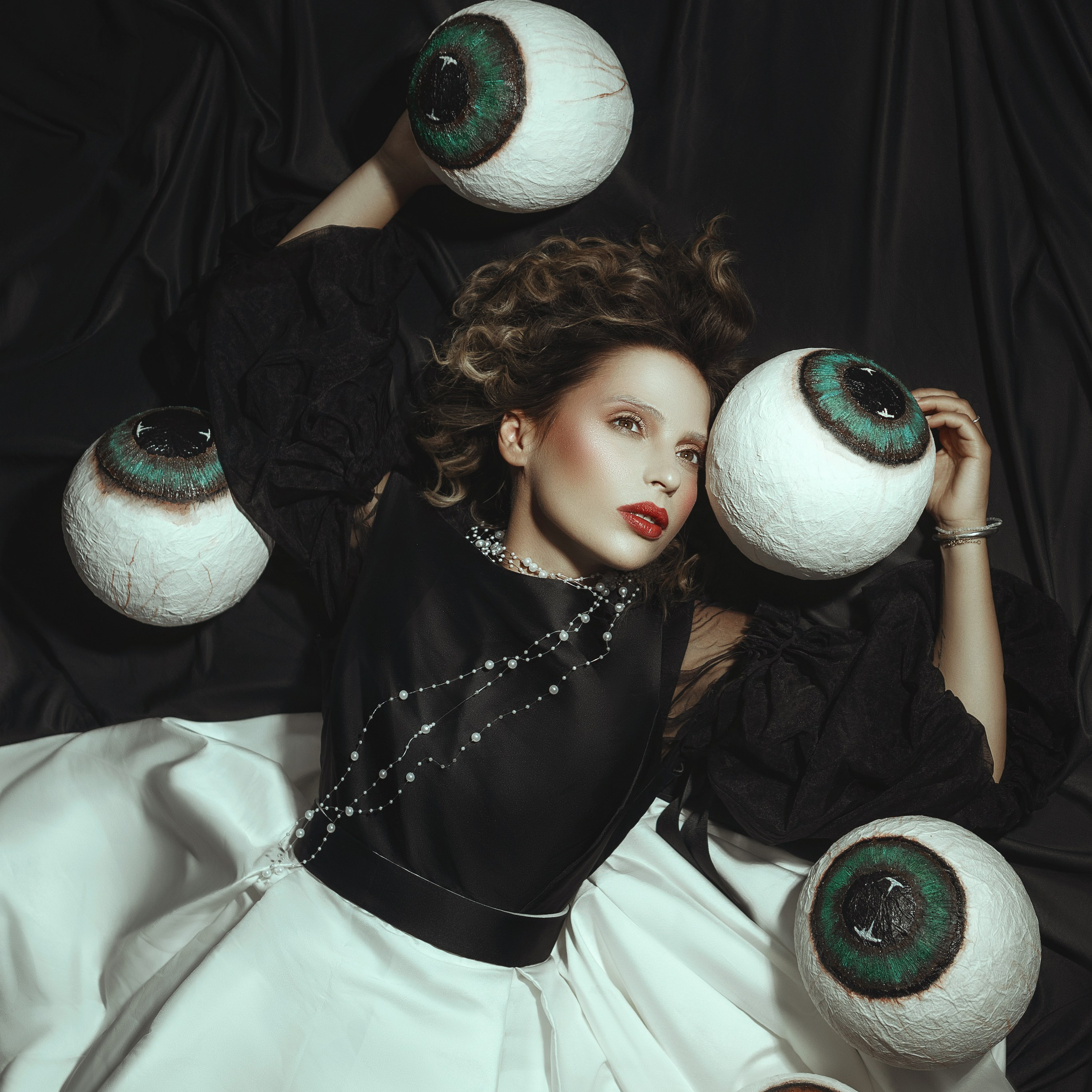 For artists. Art photographer Katerina Klio