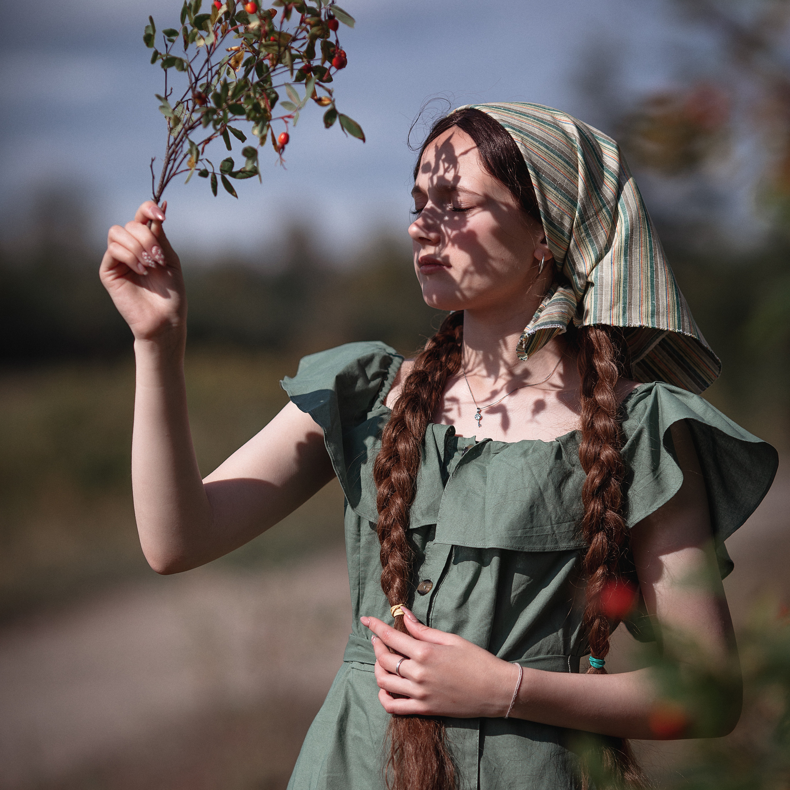 Контакты. Фотограф Алёна Яковлева