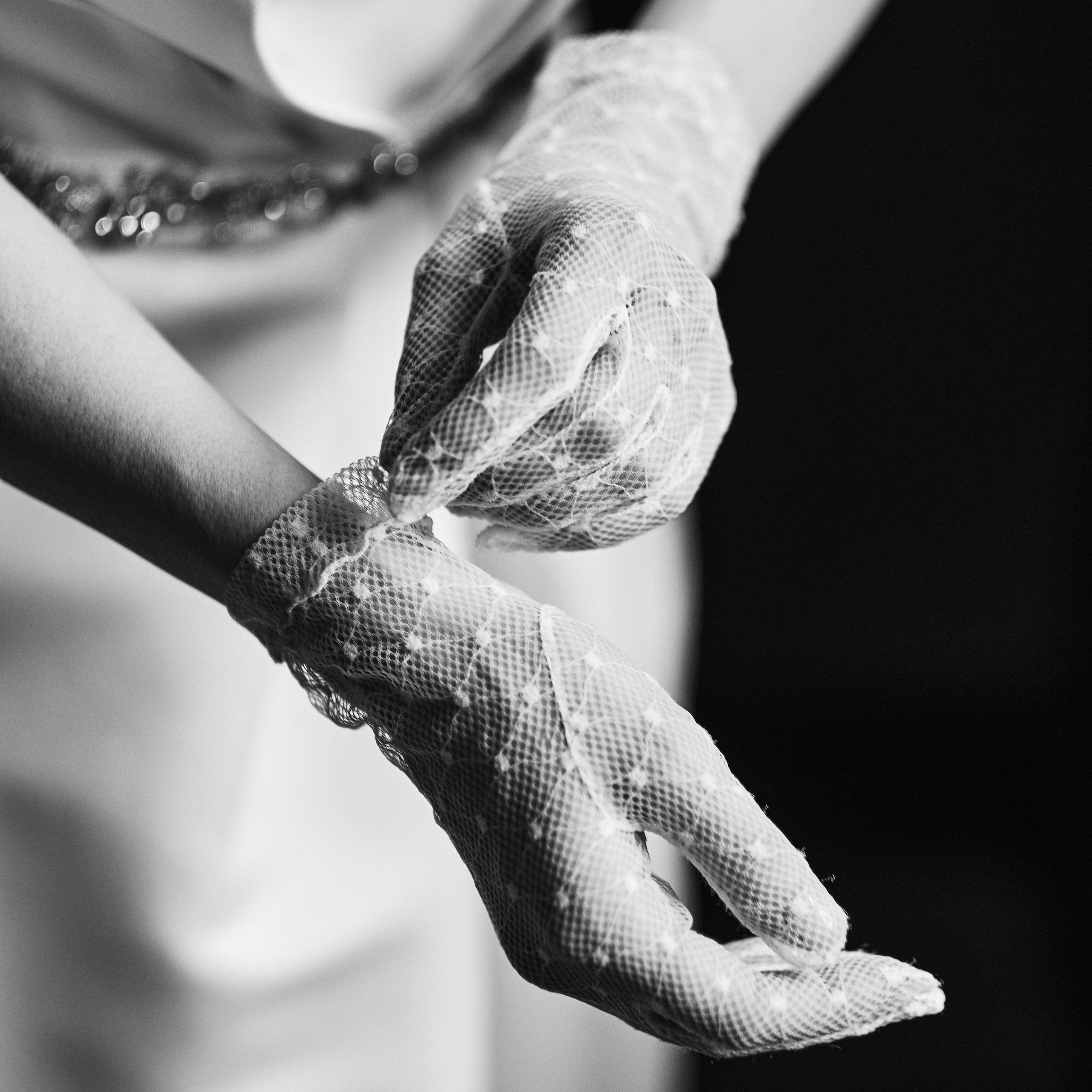 Контакты. Антон Гошовский - свадебный и семейный фотограф в Москве и Крыму