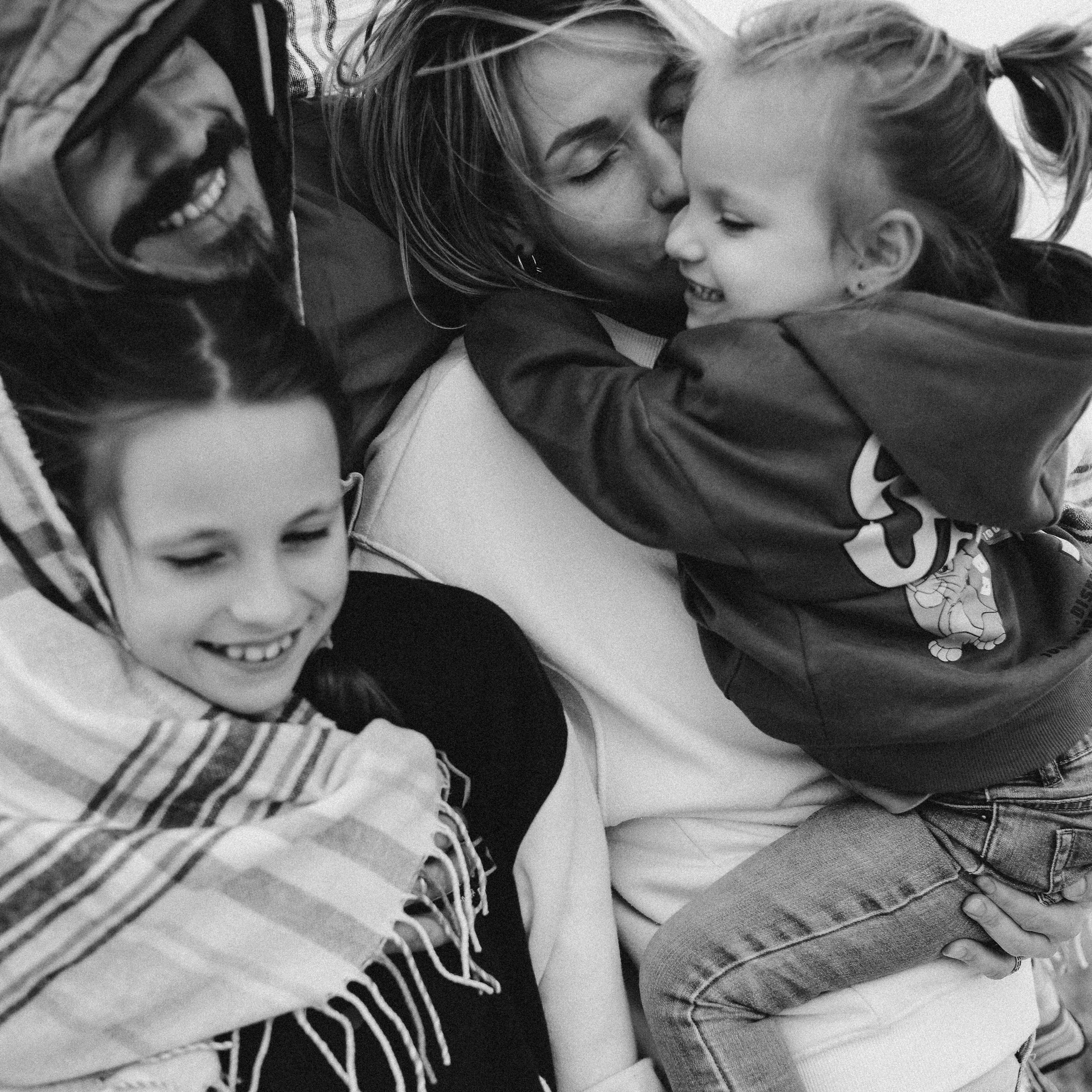 Контакты. Детский и семейный фотограф Наталья Шигидина