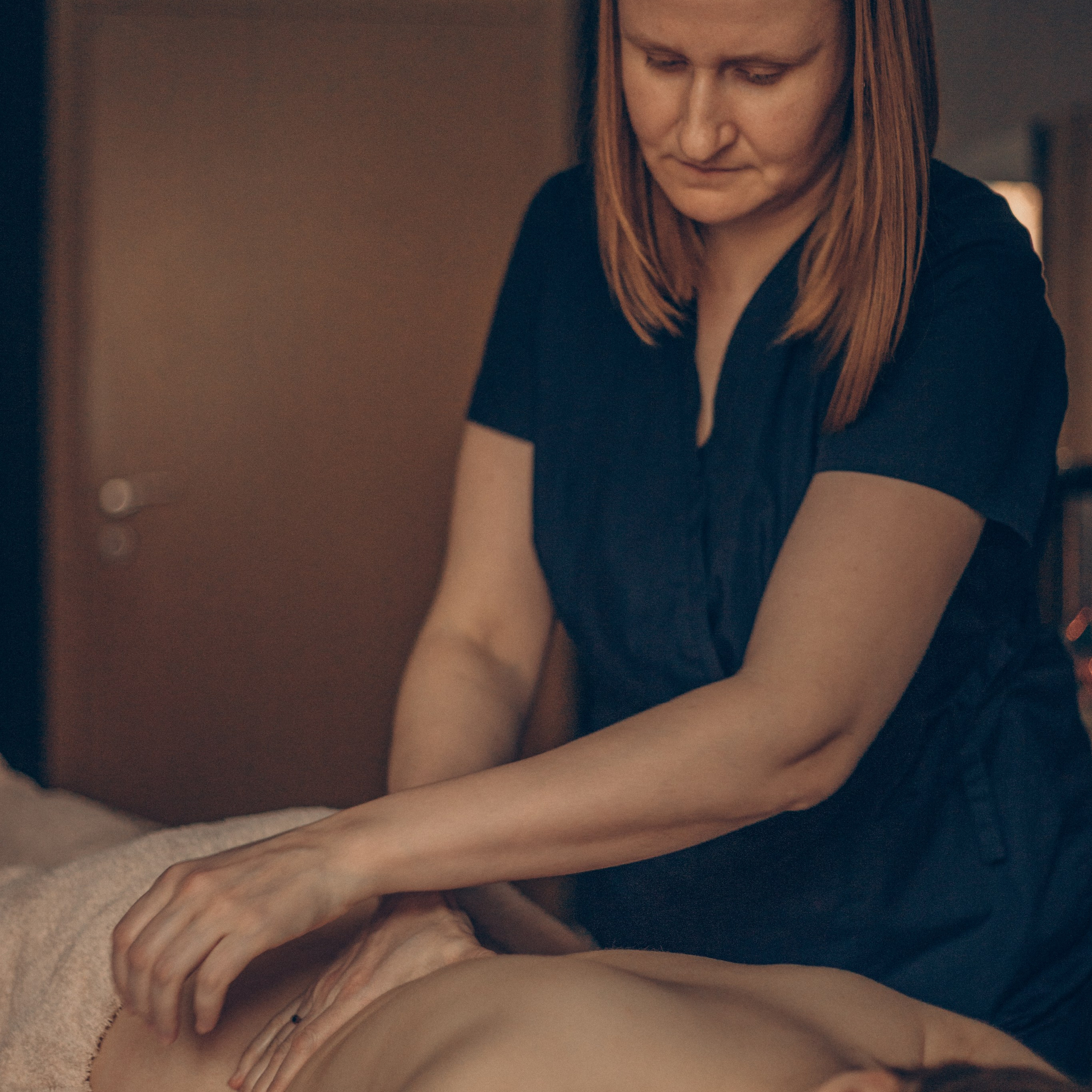 Тарифы на контент съемку. Венера Гайн. Репортажный фотограф Тюмень. Обучение фотографии с 0