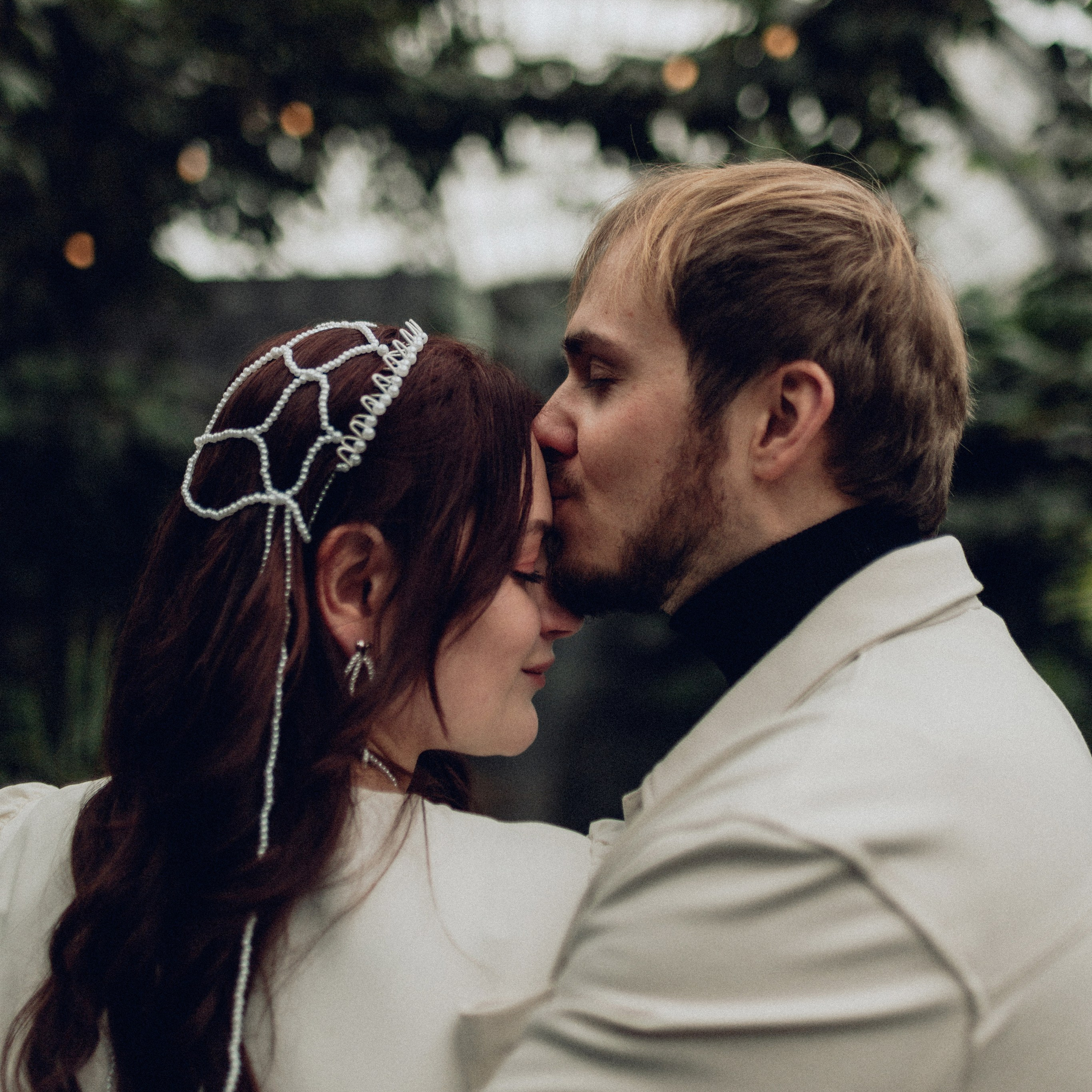 Свадебный фотограф моментальная фотография на свадьбу снимки свадьба праздник торжество любовь. Фотограф про чувства, моменты, любовь. свадебный и портретный фотограф