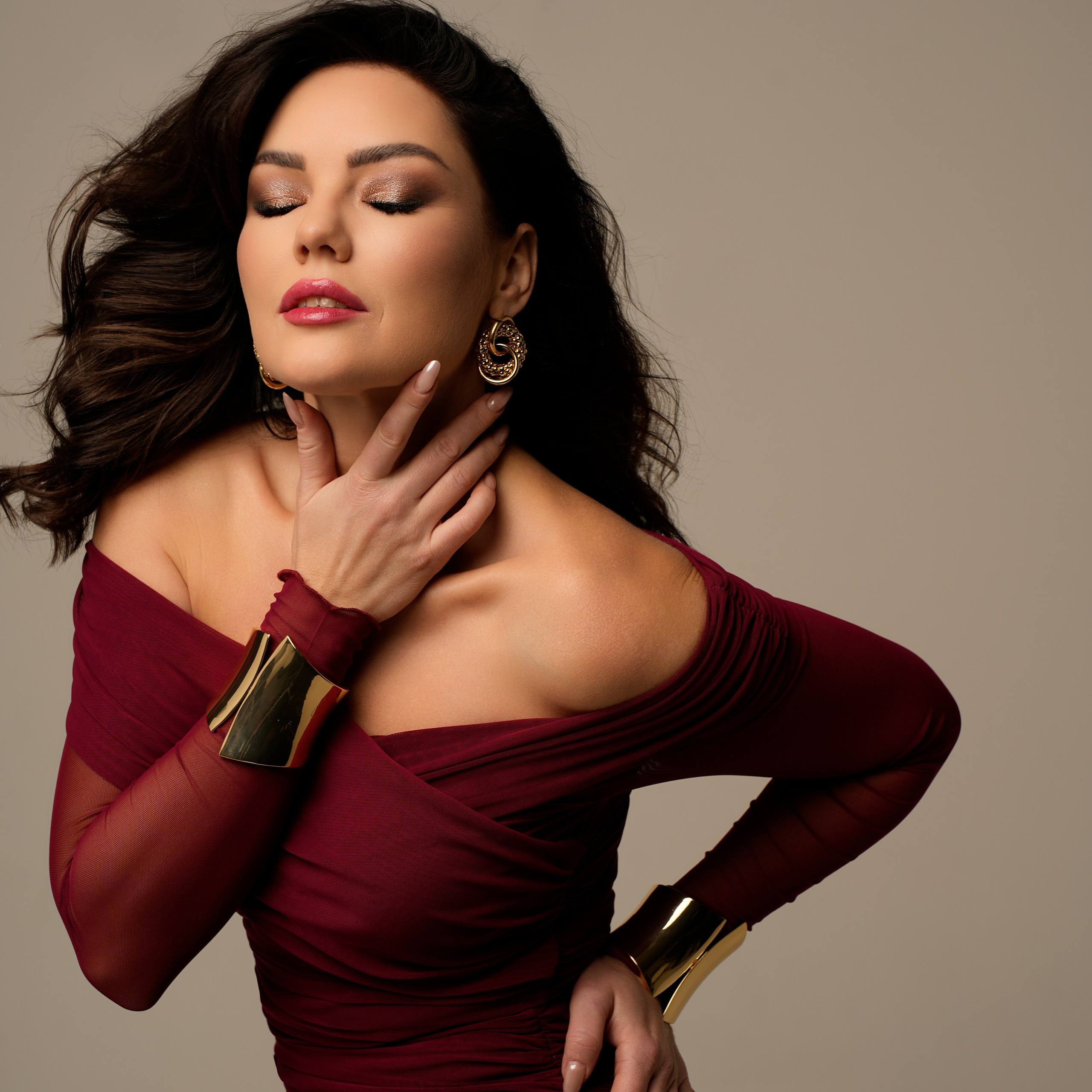 ЖЕНСКИЙ ПОРТРЕТ. Фотограф в Сочи Лара Salut