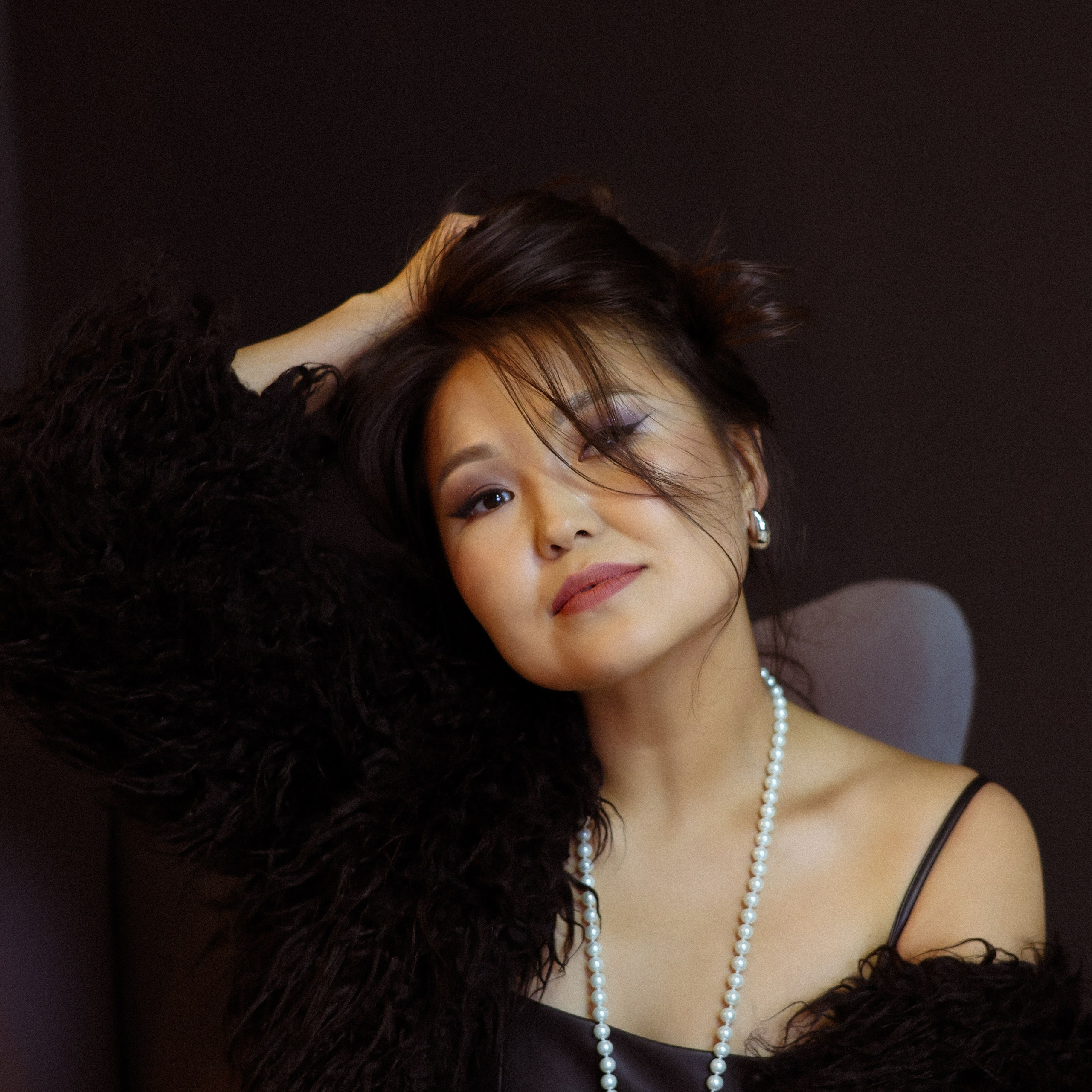 Контакты. Мания, портретный фотограф в городе Оренбург