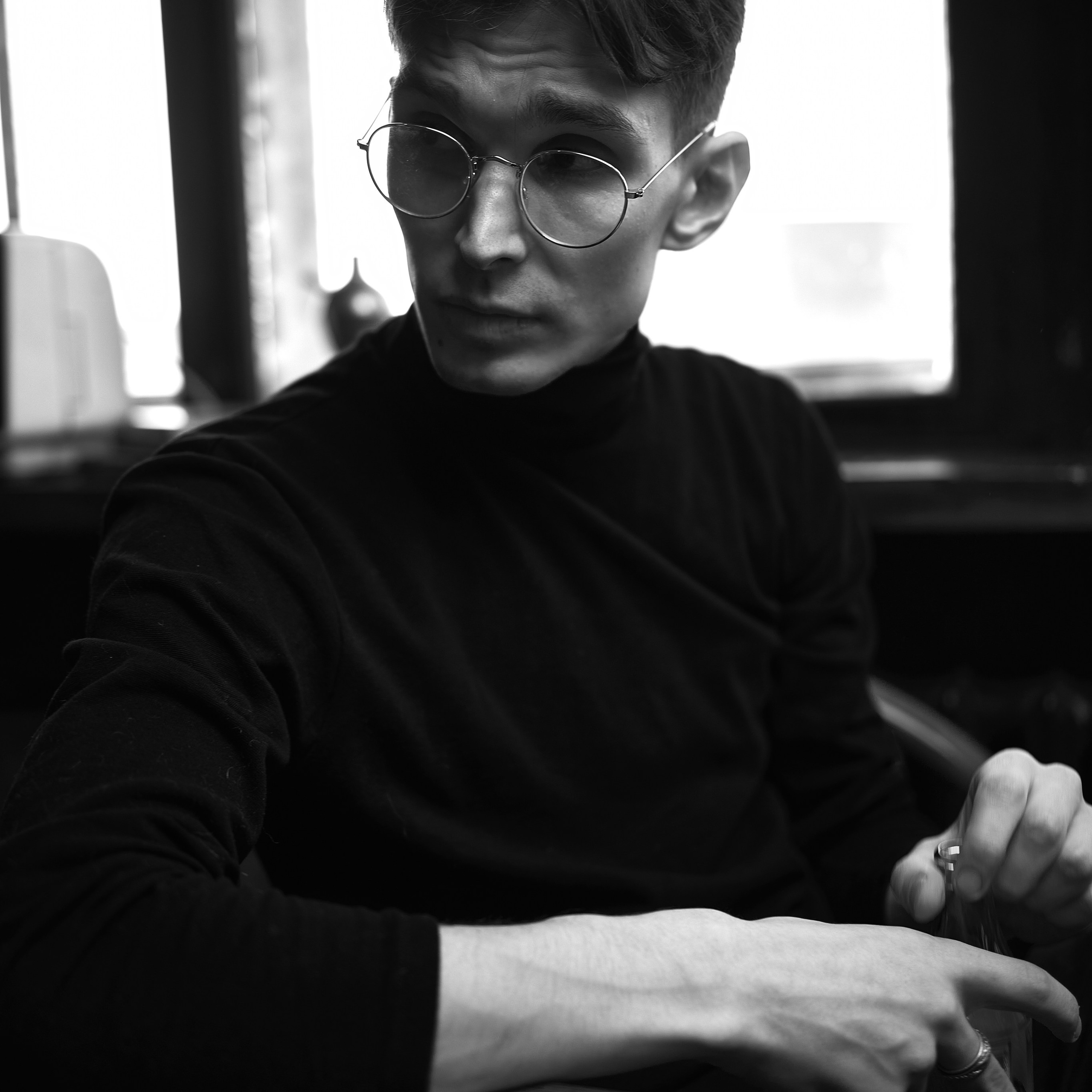 Контакты. Фотограф Москва