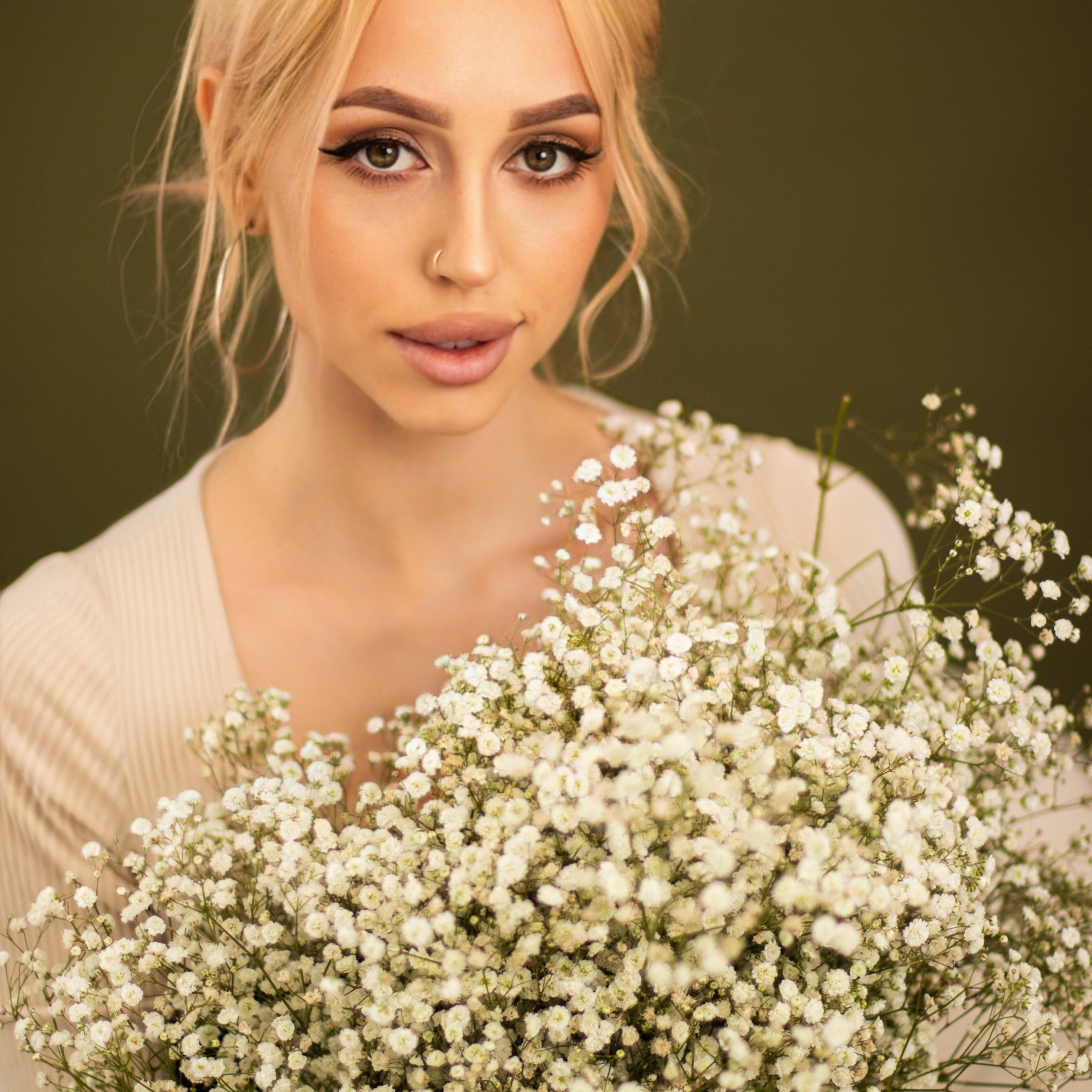 Контакты. Фотограф Мошкина Анастасия