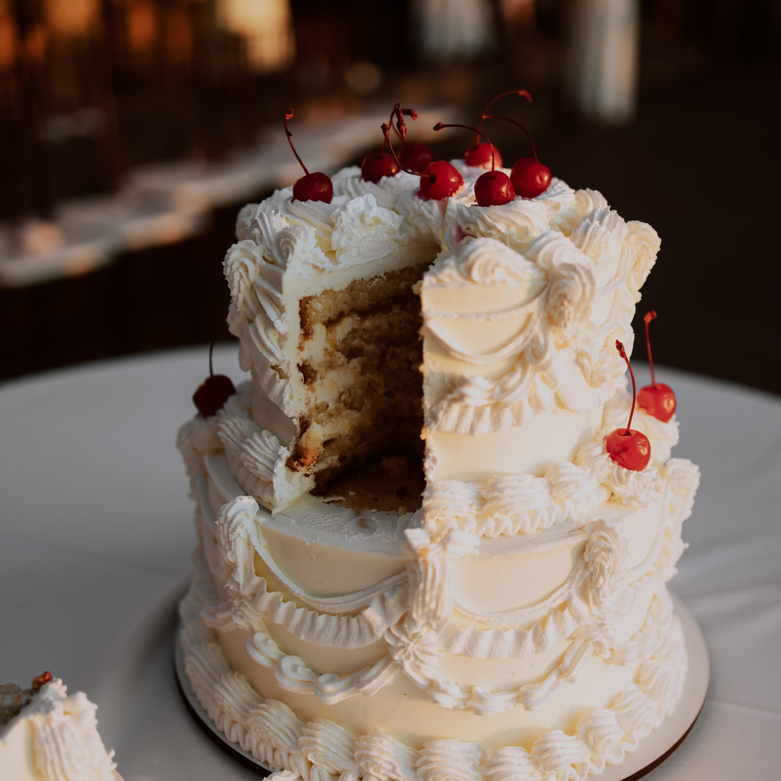 СТОИМОСТЬ 2026 год. Фотограф, который снимает любовь в Санкт-Петербурге и Череповце