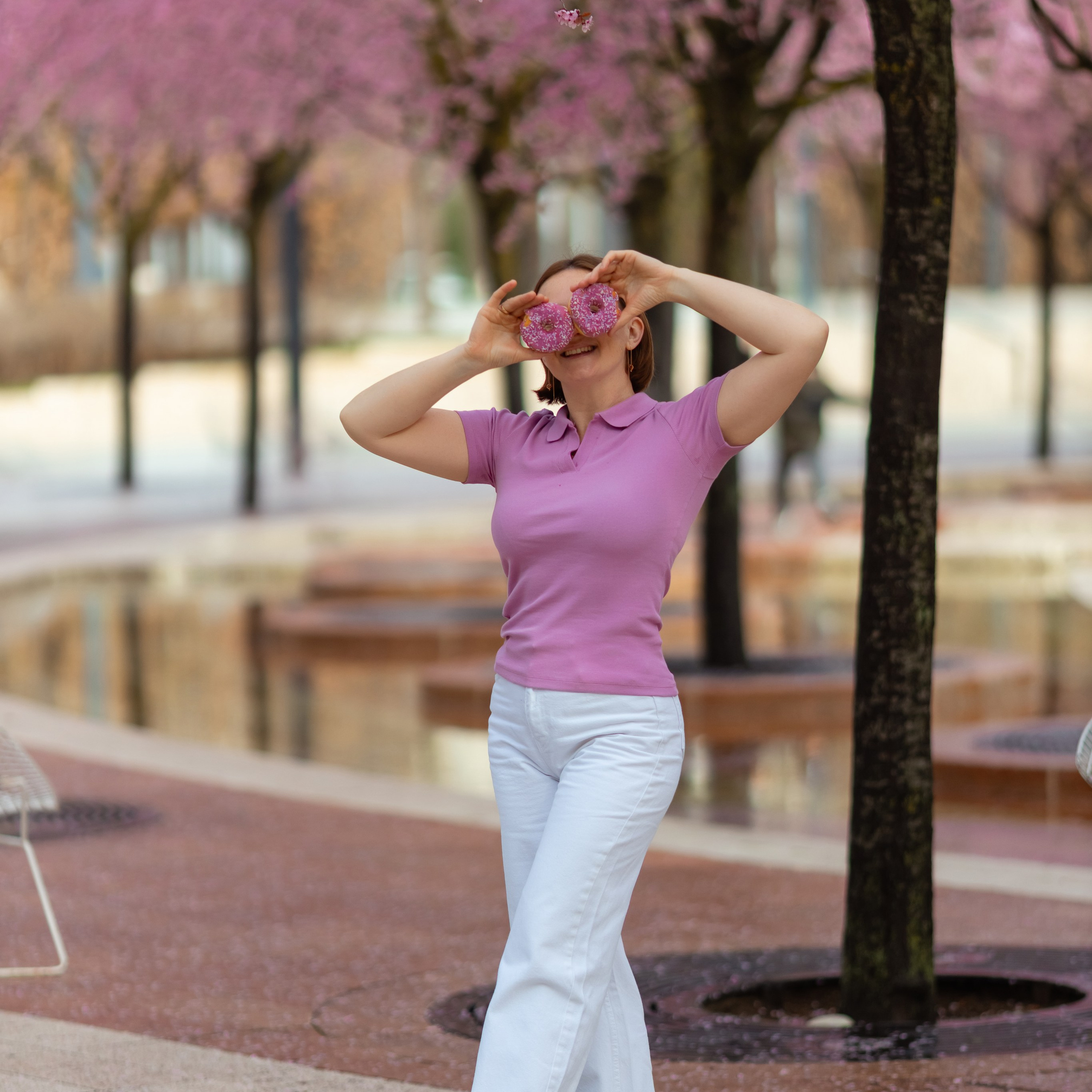 Контакты. Фотограф Юлия Куталова