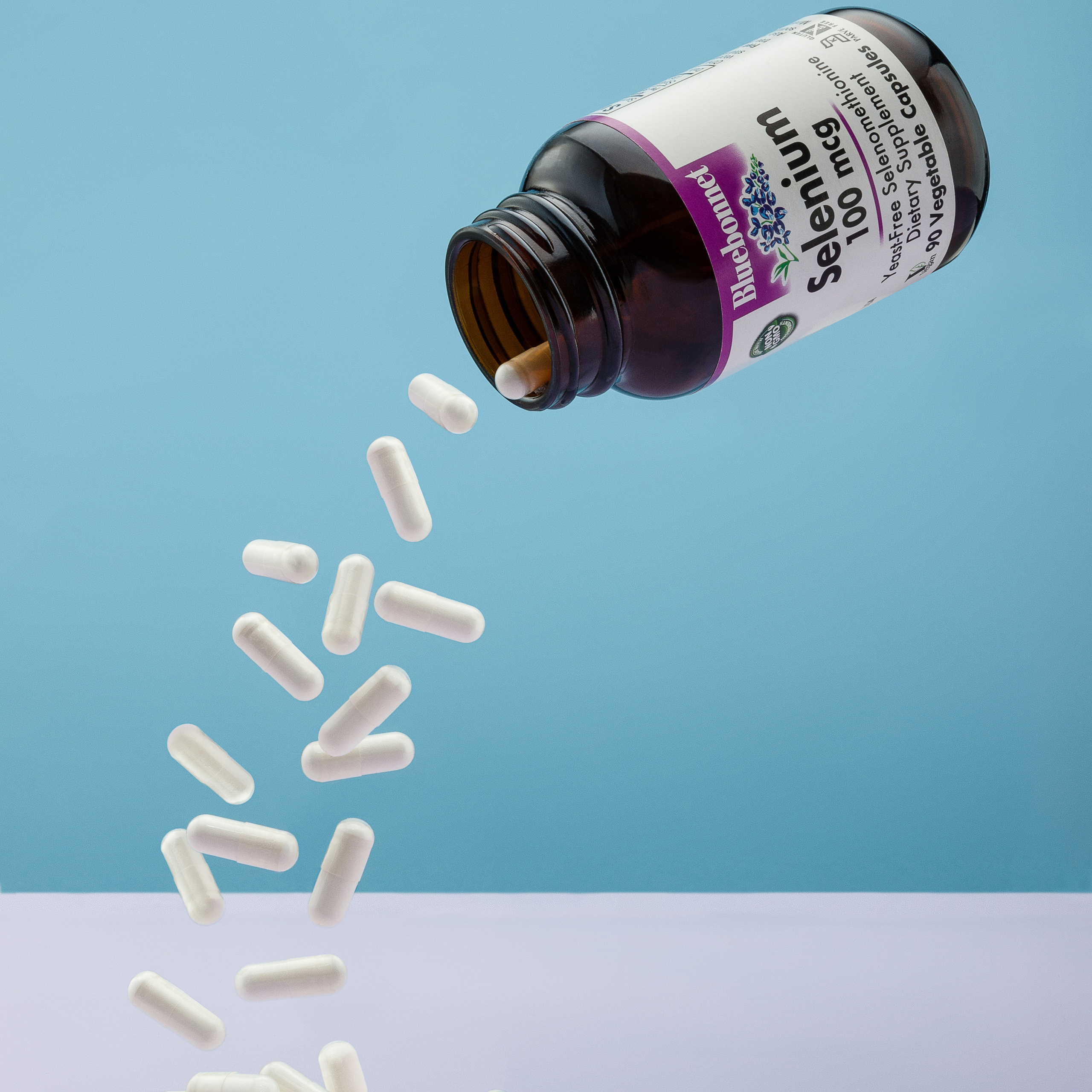 Профессиональная студийная фотосъемка ювелирных украшений в Санкт-Петербурге. Предметный фотограф Сергей Пушкин. Фотоуслуги для мастеров и ювелирных заводов. Рекламная фотосъемка товаров и услуг. Модельная съёмка, Фото для маркетплейсов, соцсетей и маркетплейсов. Фото на белом фоне для сайтов и полиграфии. Сотрудничество с рекламными агенствами. 