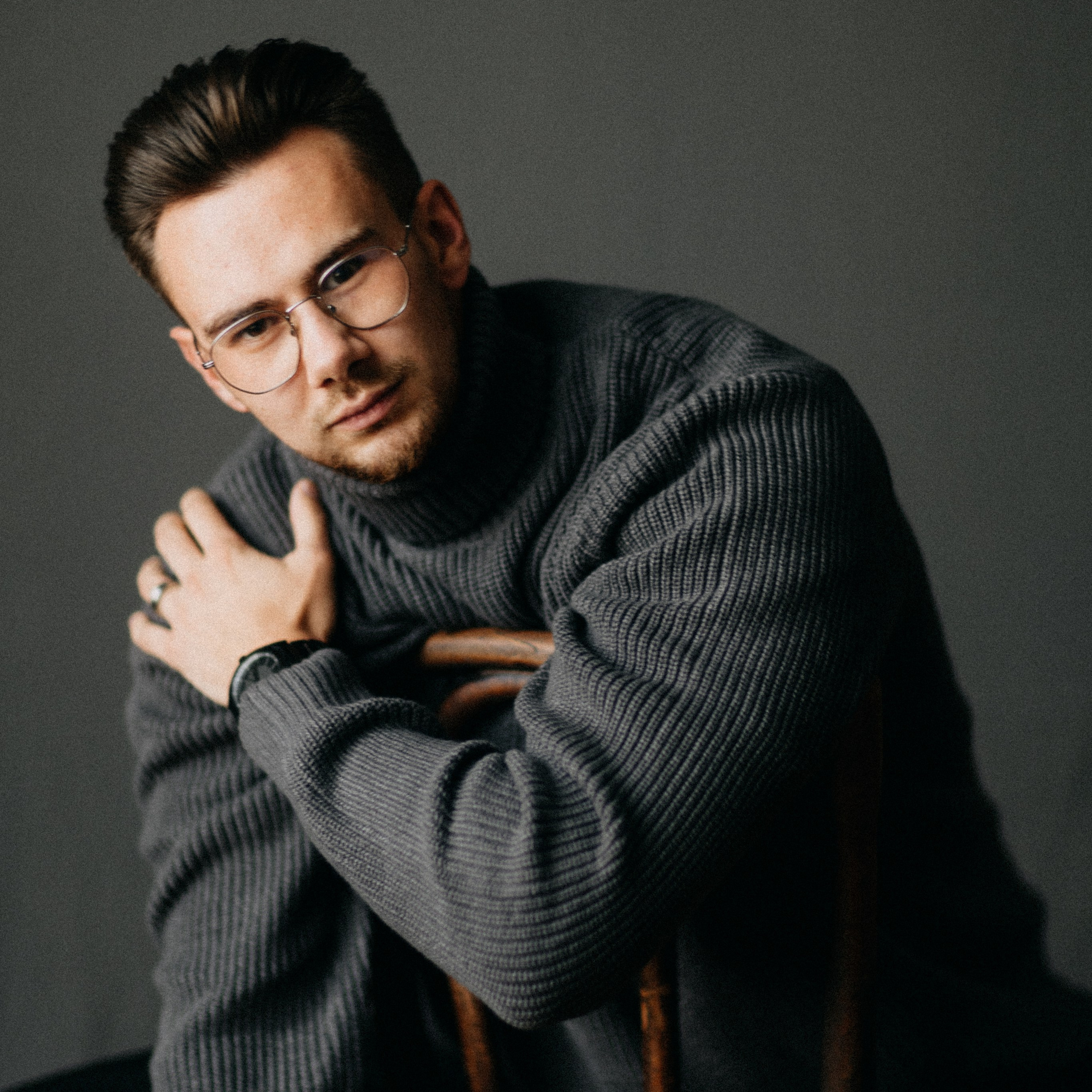 Контакты. Свадебный и портретный фотограф в Калининграде и Москве Марк Юдинцев