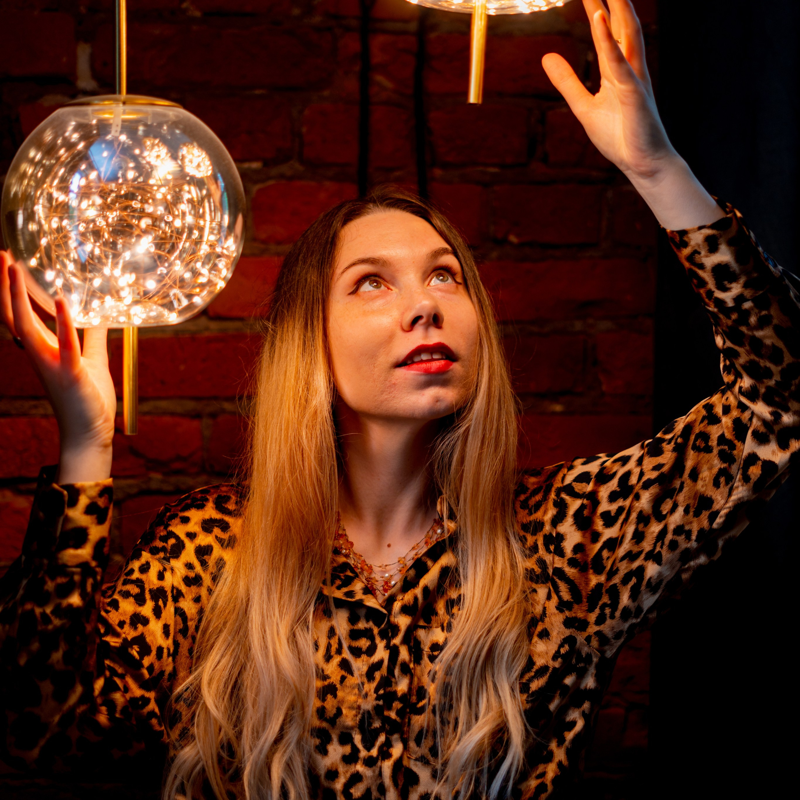 Астролог Анастасия Astrodiva (Москва) — консультации по финансам, профессии и отношениям