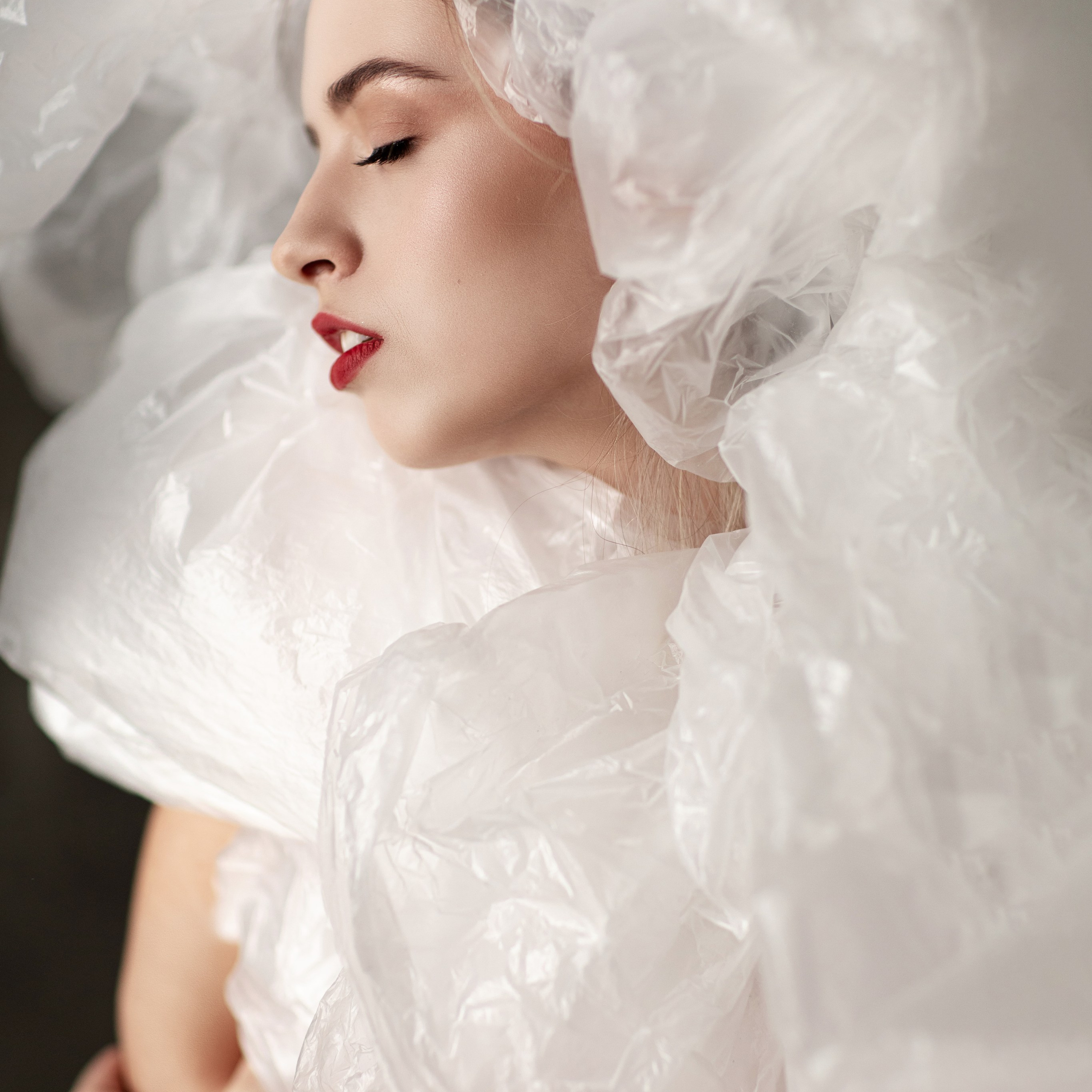 Контакты. Женский и семейный Фотограф В Усть-Каменогорске Юлия Журавлева