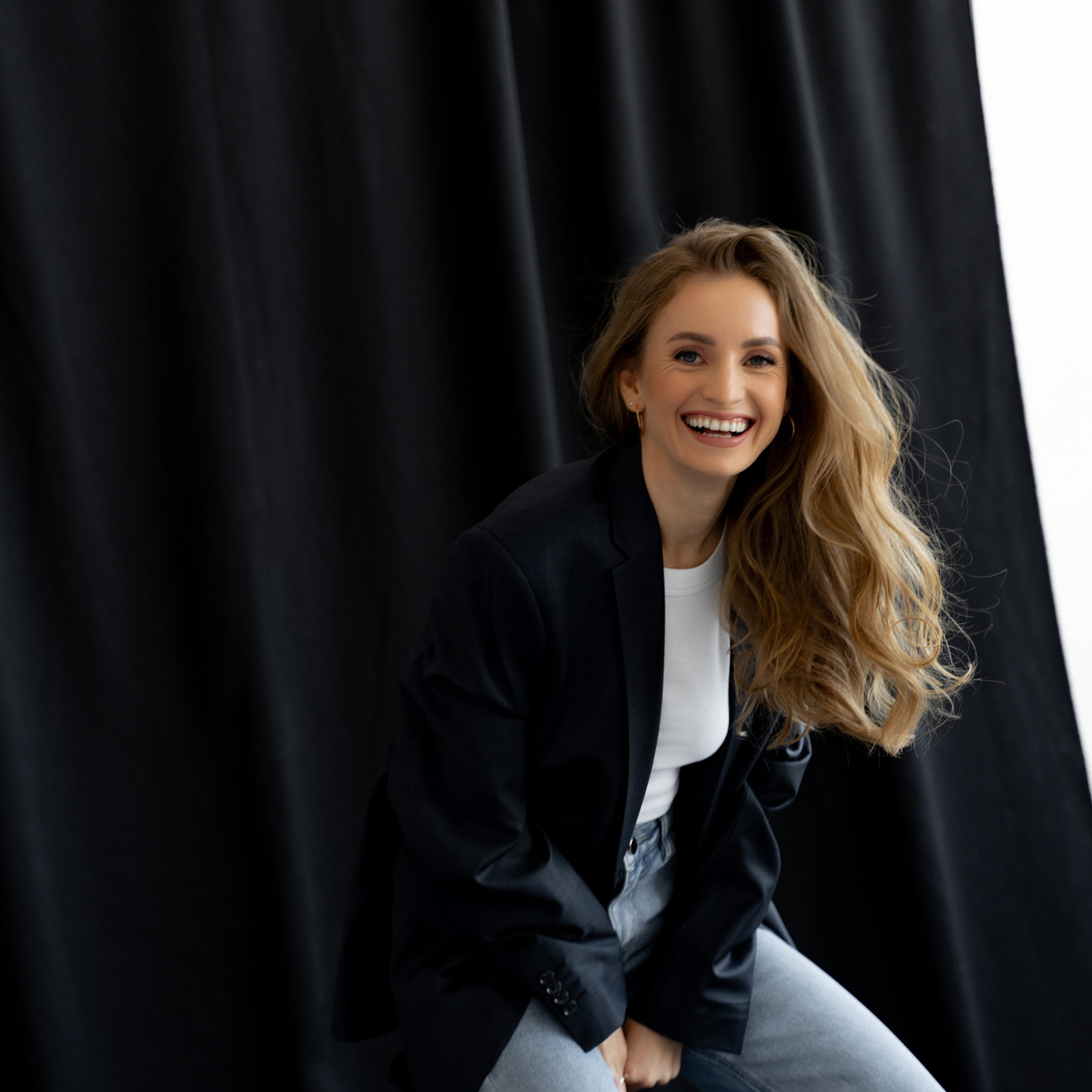 Контакты. Главная