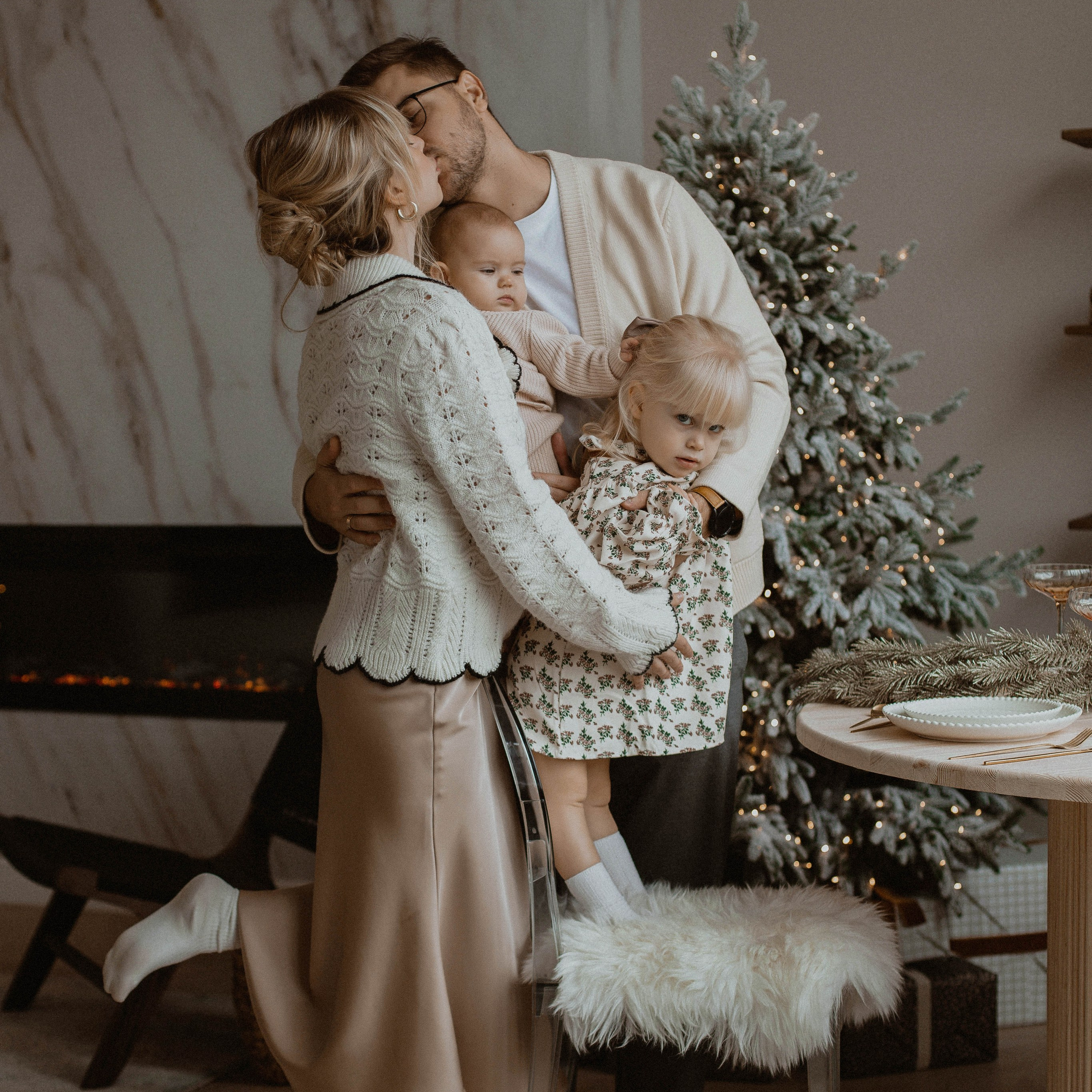 Контакты. Портретный и свадебный фотограф в Астрахани Сабира Аубекерова